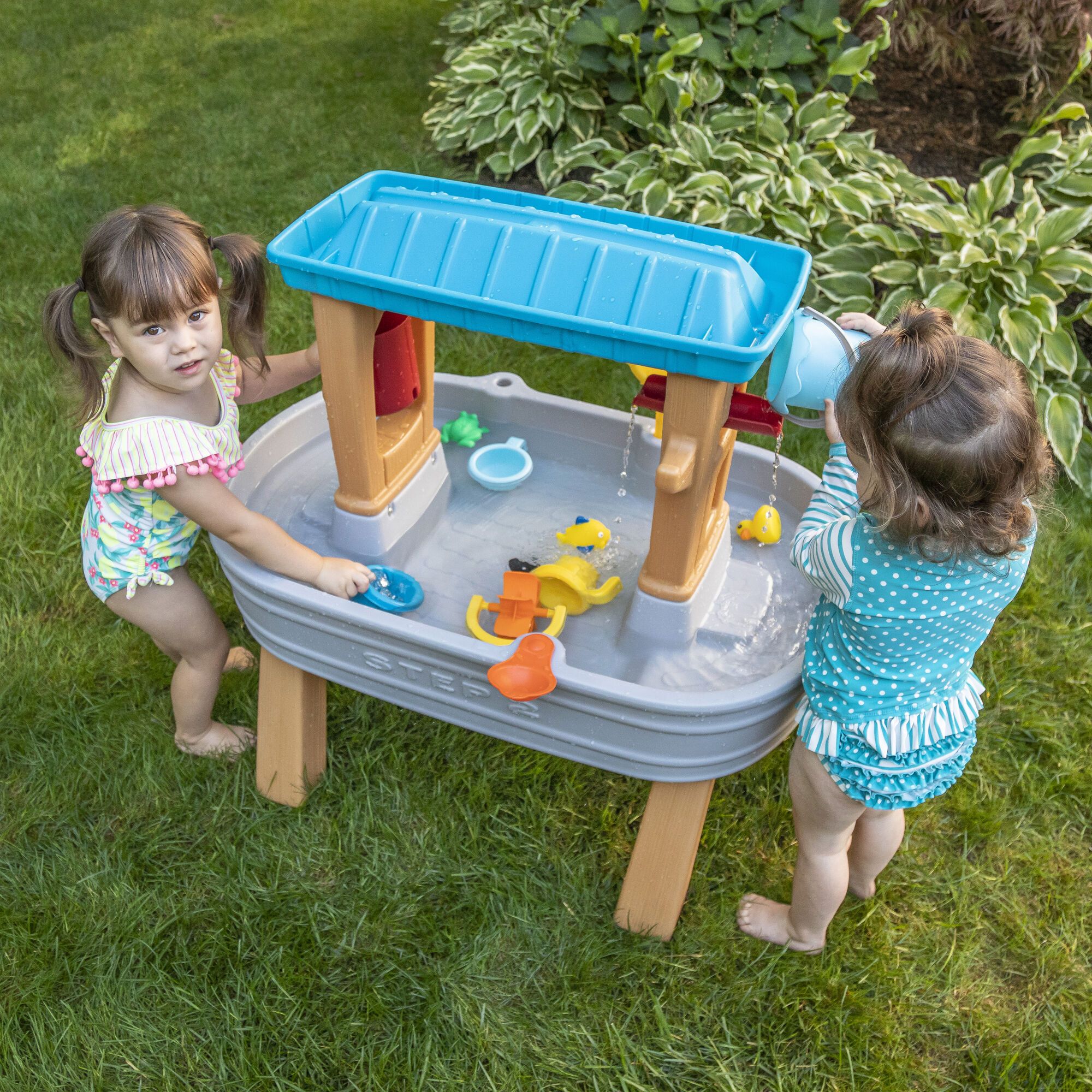 Step2 Rain Showers Splash Tub Water Table