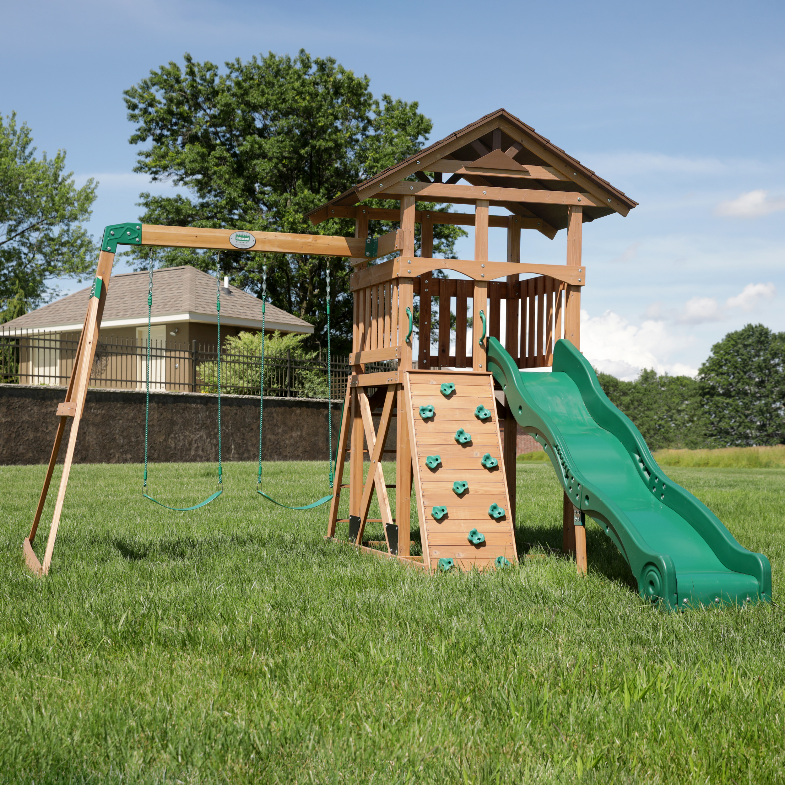 Backyard Discovery Lightning Ridge Climbing Frame