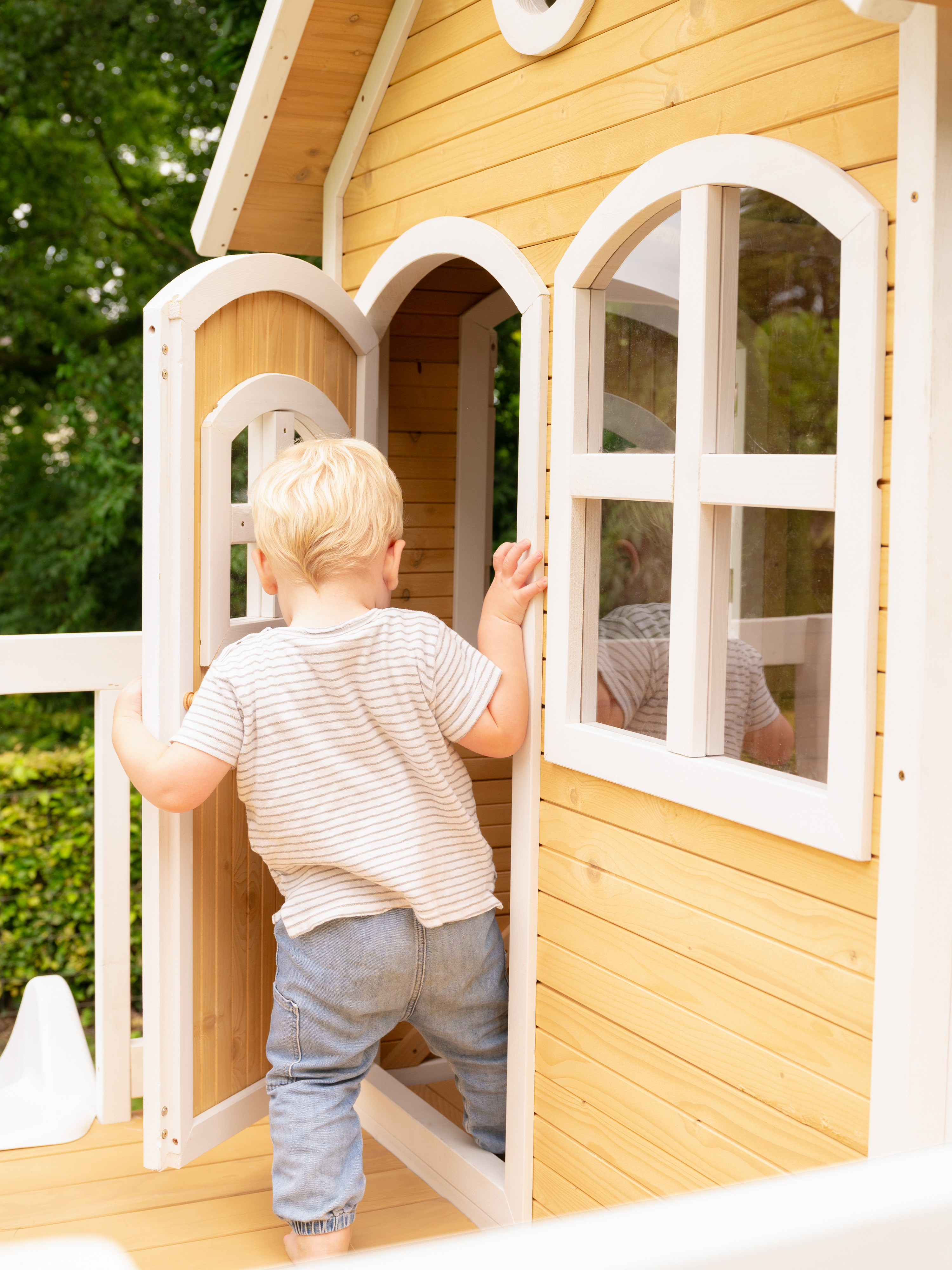 AXI Liam Playhouse with Summer Nest Swing Set Brown/White - White Slide