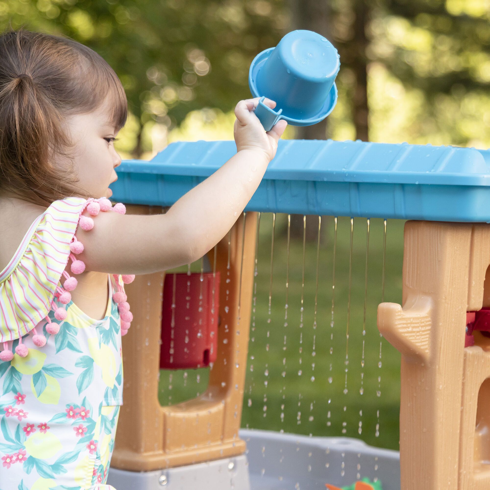 Step2 Rain Showers Splash Tub Water Table