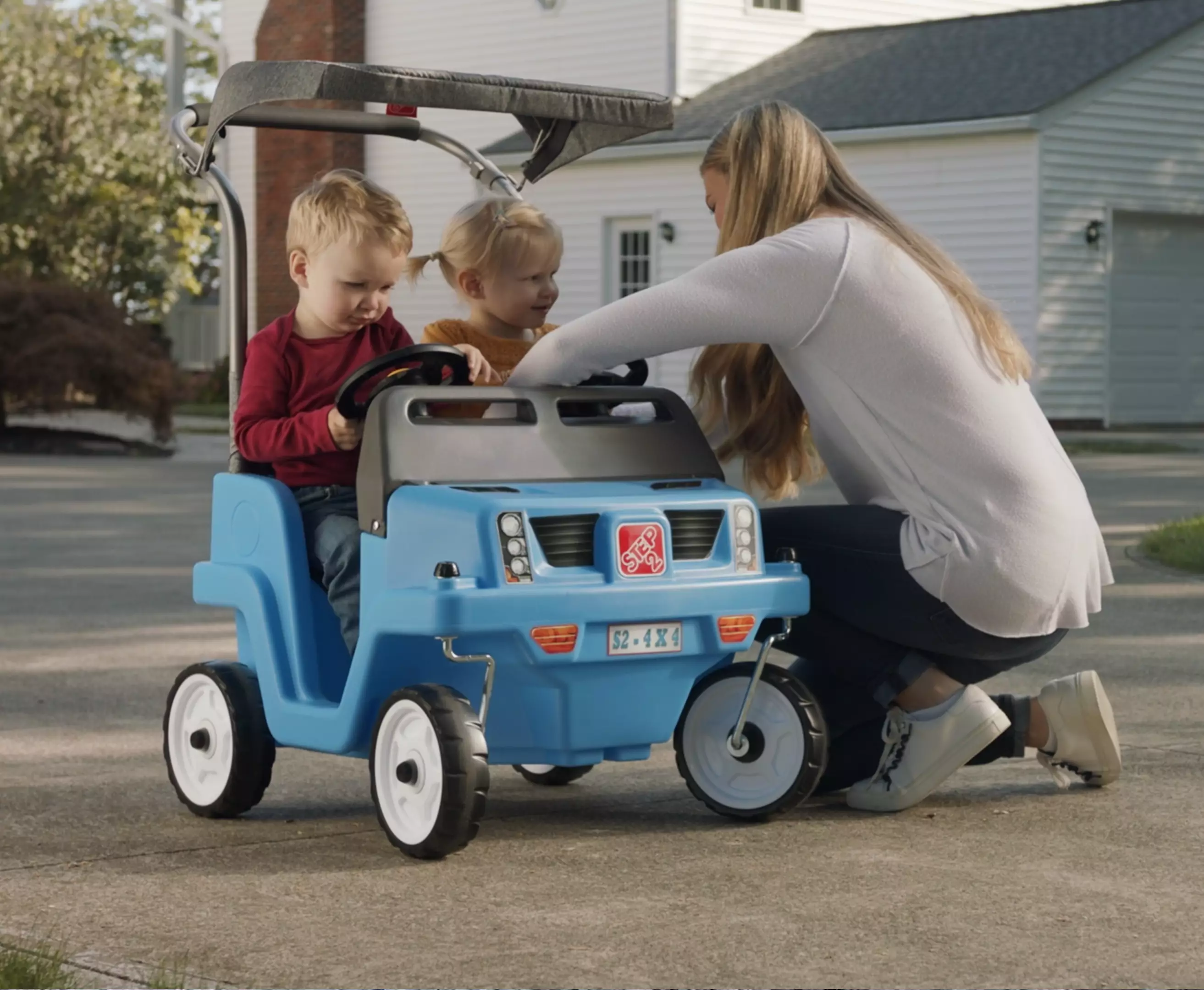 Step2 Side By Side Push Around SUV