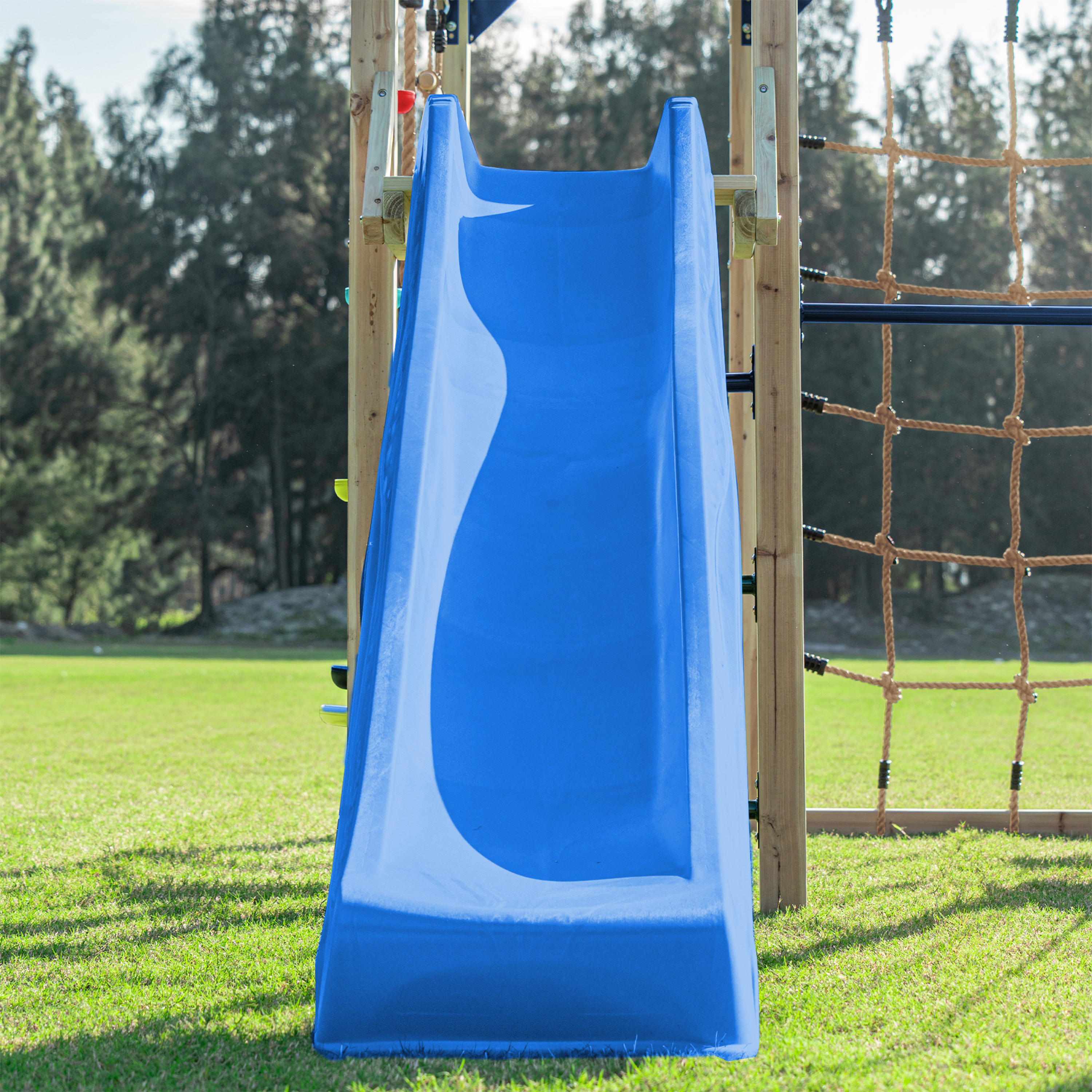 AXI Boris Wooden Playcentre with Swings. Trapeze. Climbing Nets and Monkey Bars – Blue Slide