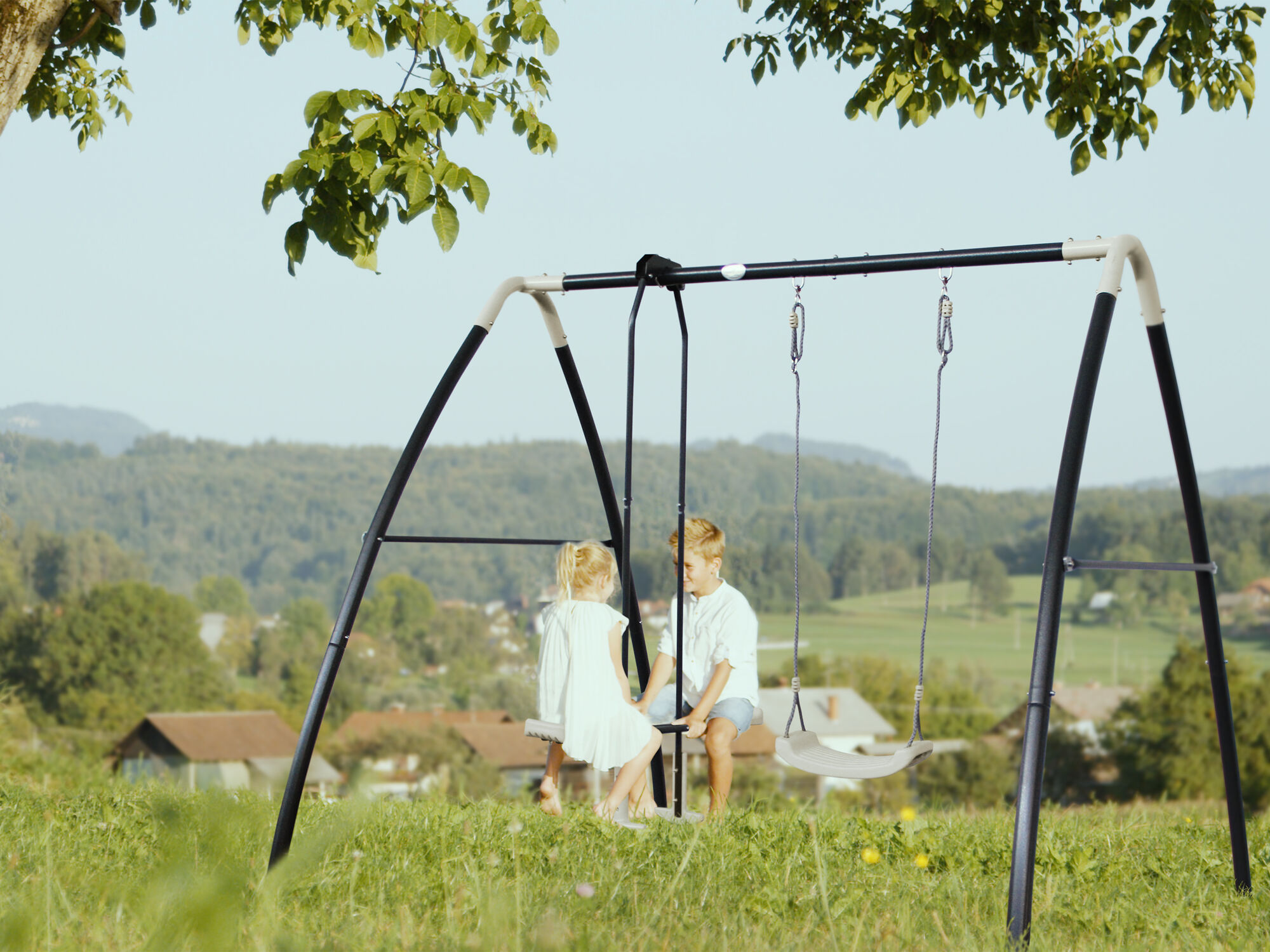 AXI Metal Swing Set with One and Two person Swing - Anthracite/Cream