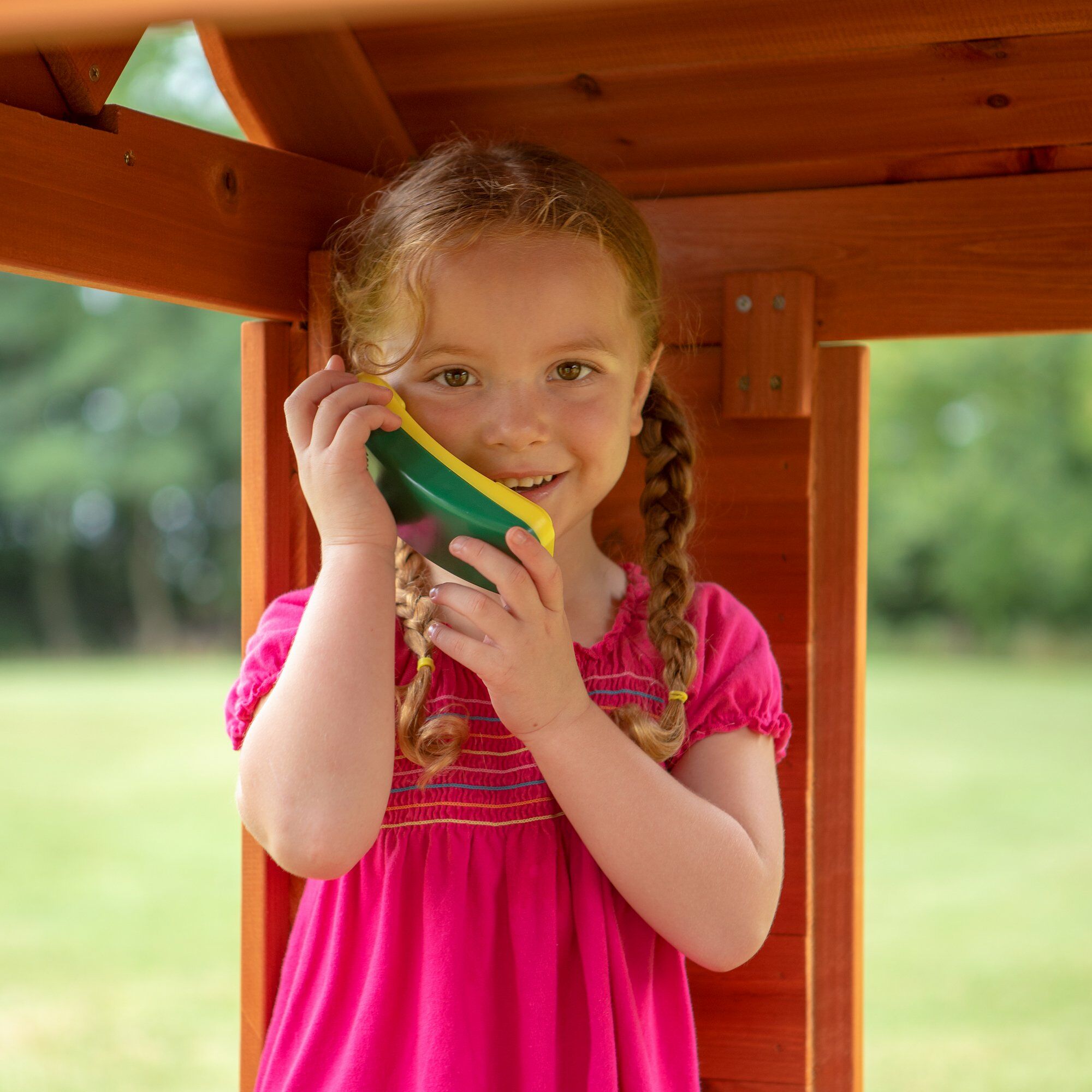 Backyard Discovery Timberlake Playhouse