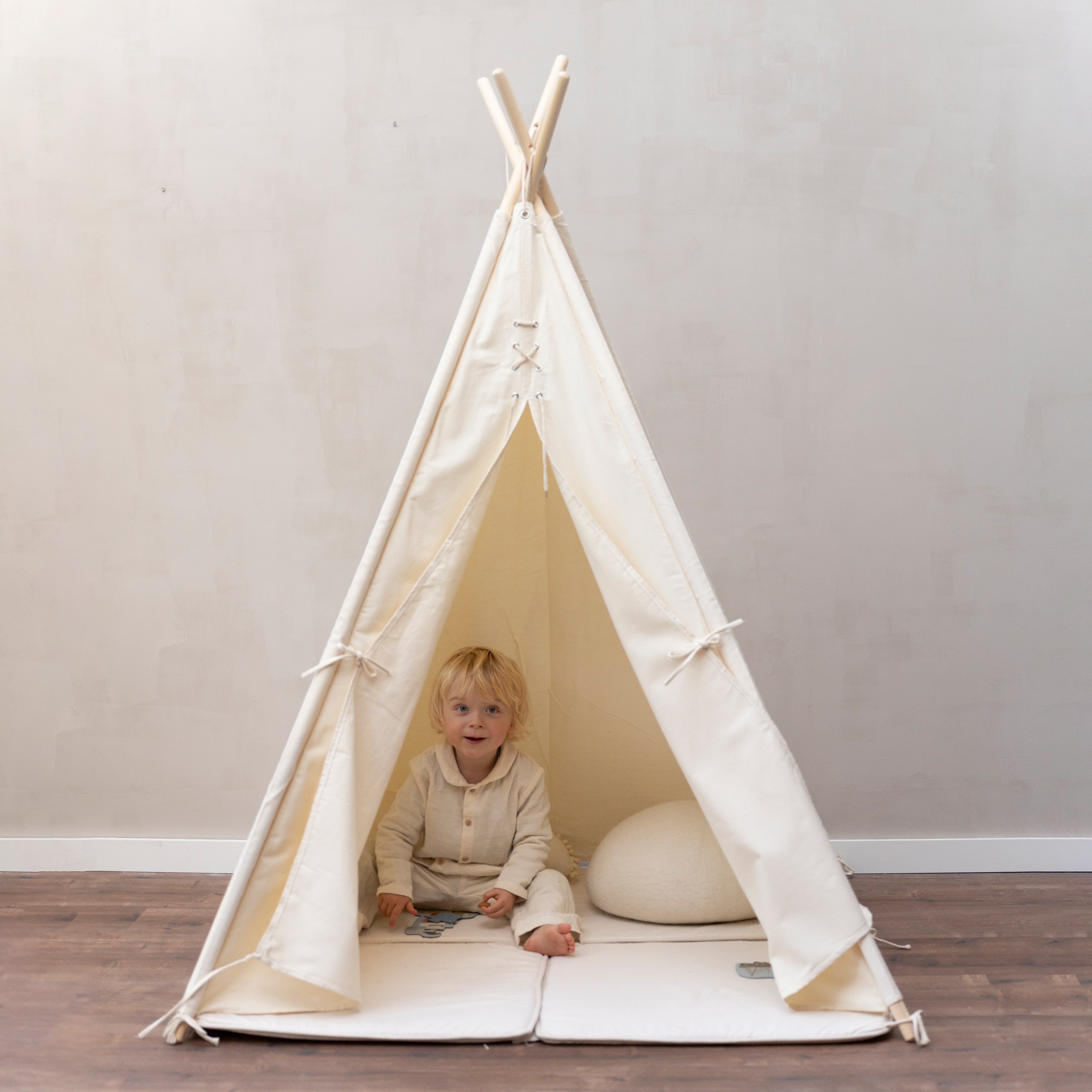 Sunny Alba Teepee Tent - Cream