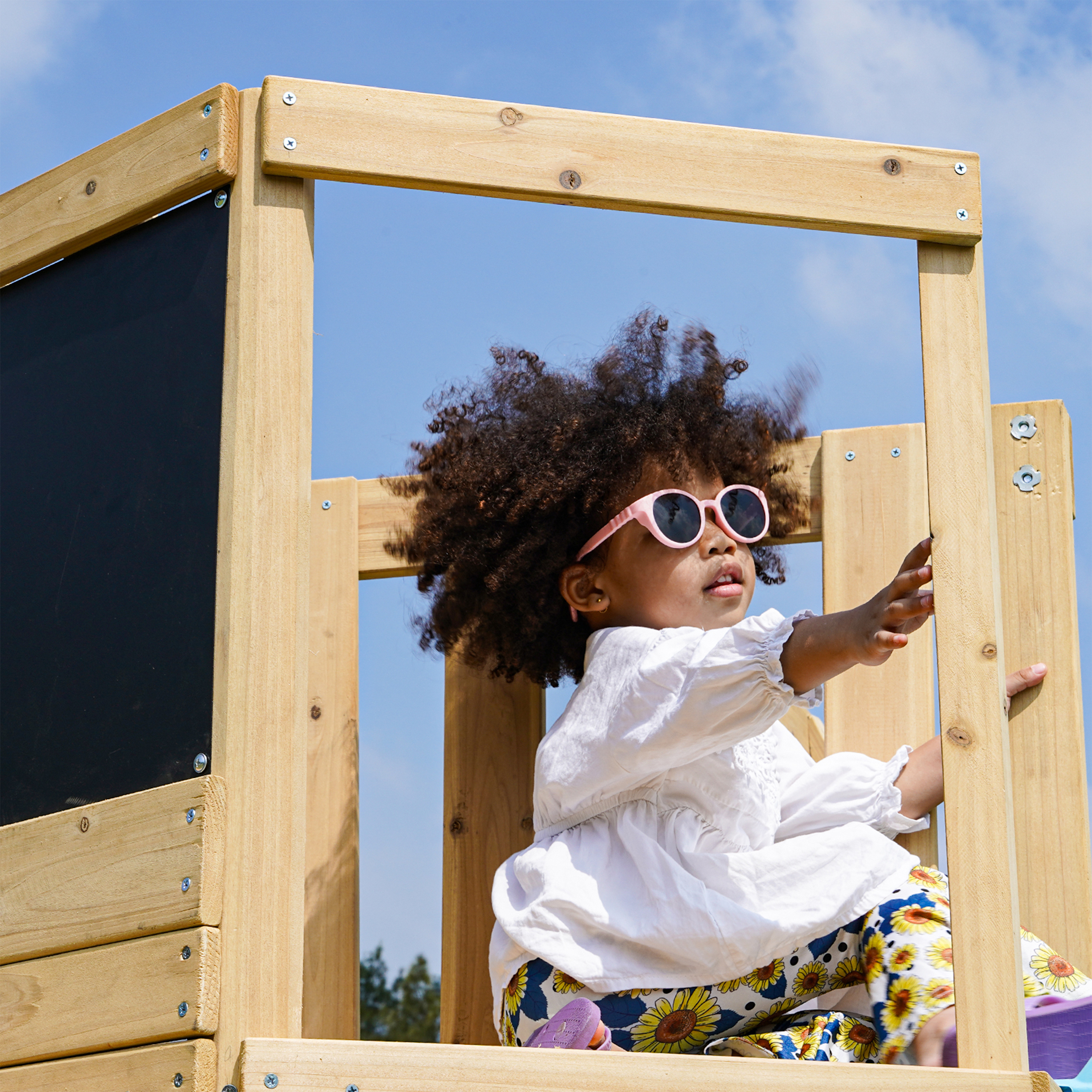 AXI Timo Mini Climbing Frame with Baby Swing, Climbing Wall and Chalkboard – Cream Slide