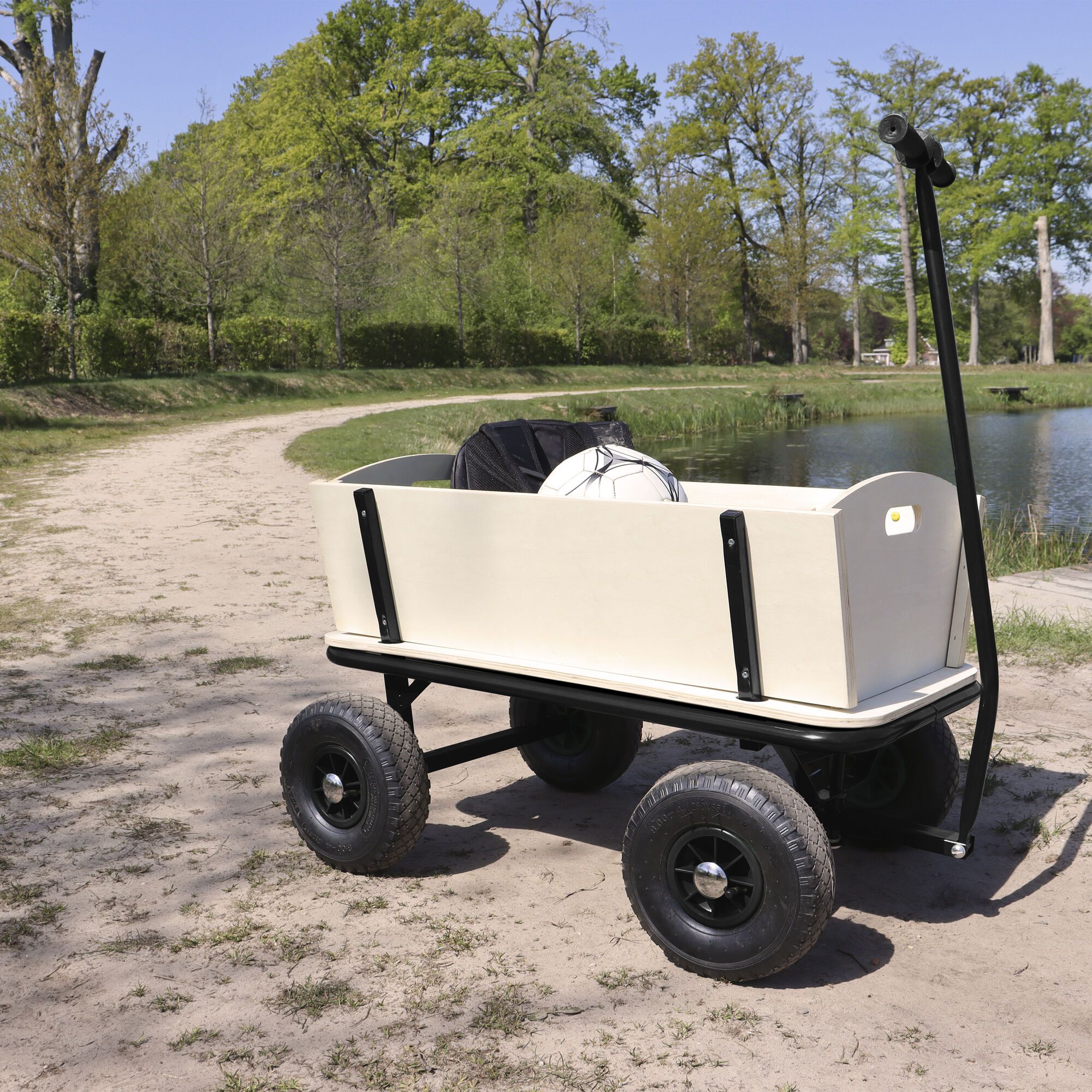 Sunny Billy Beach Wagon - Black