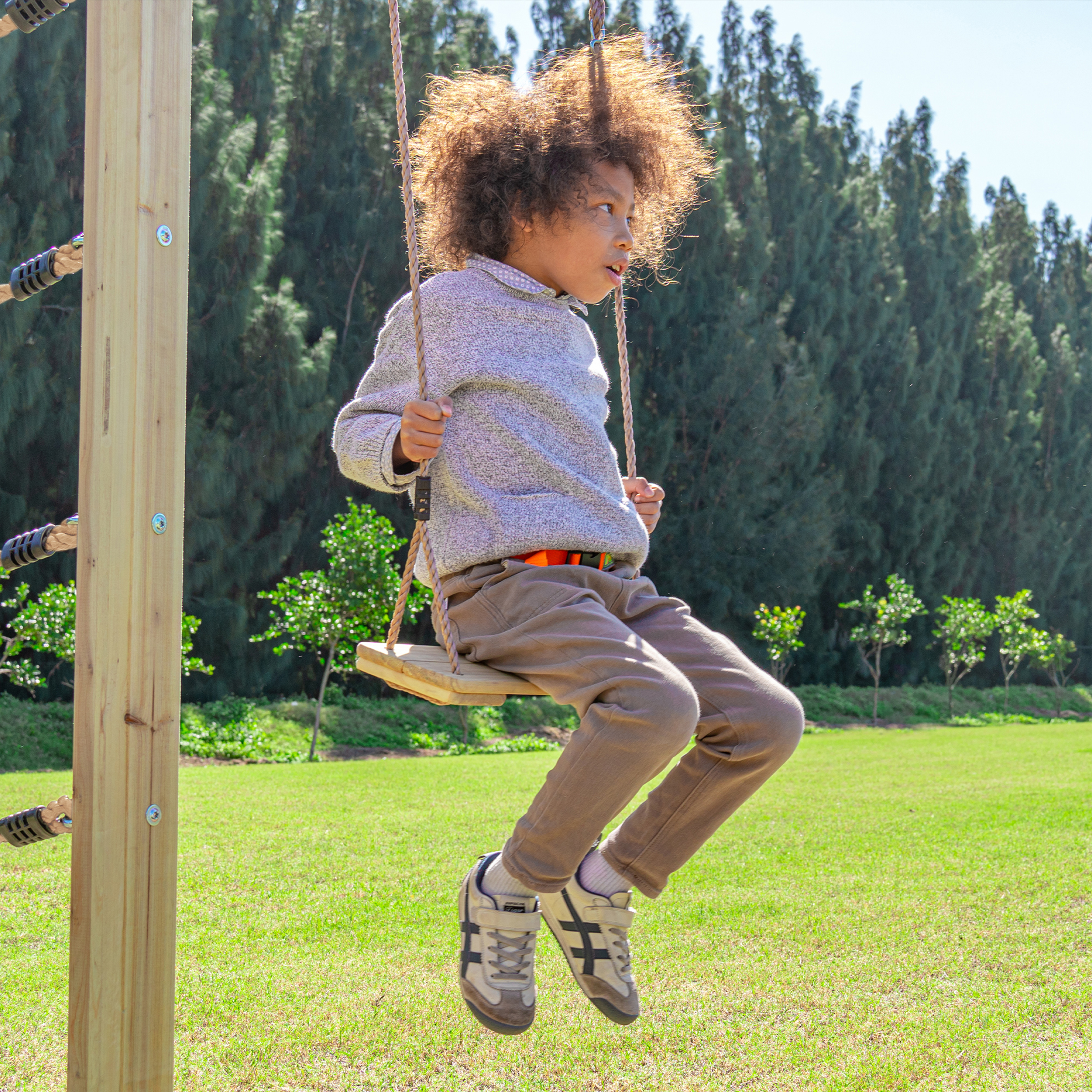 AXI Boris Wooden Playcentre with Swings. Trapeze. Climbing Nets and Monkey Bars – Grey Slide
