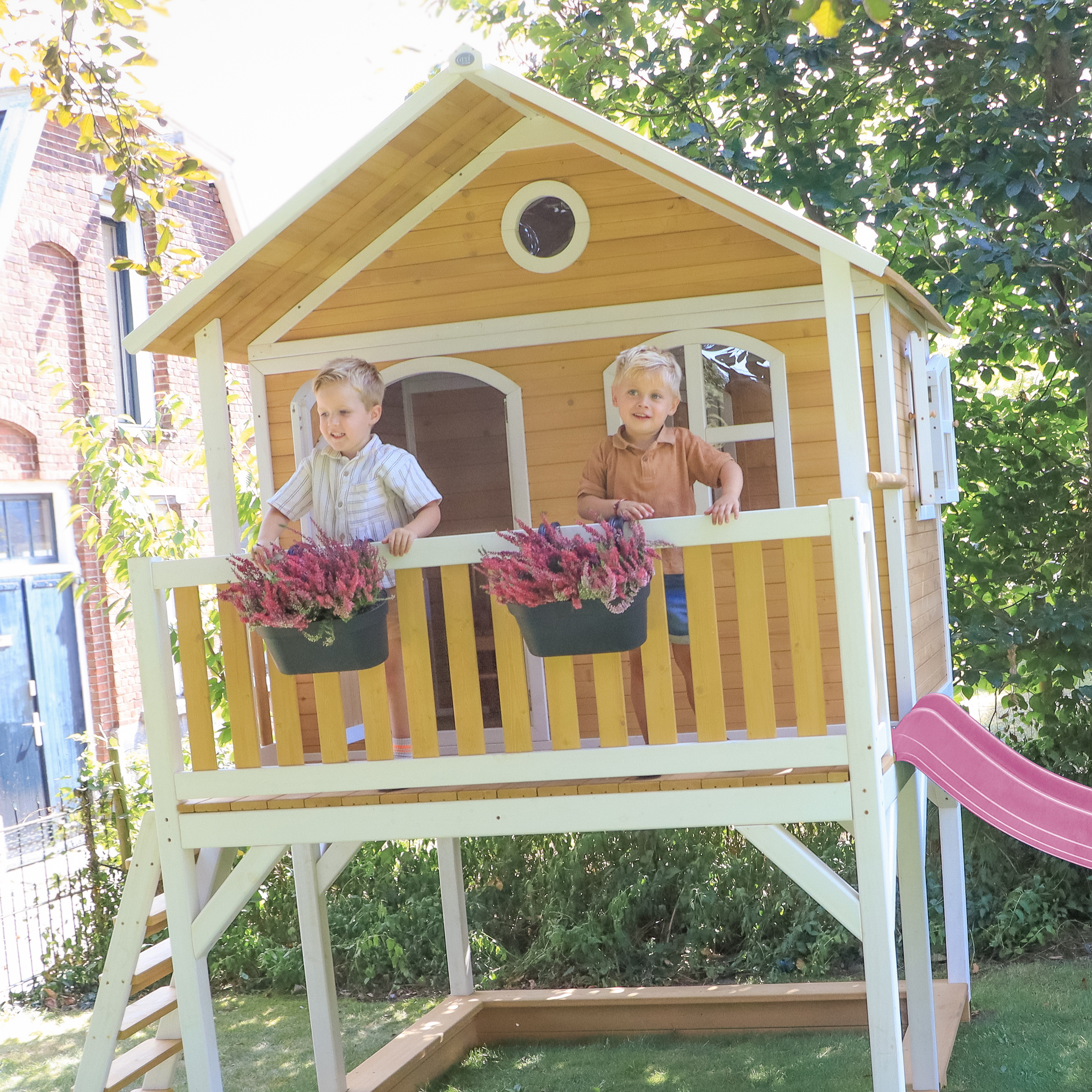 AXI Marc Playhouse Brown/White - Purple Slide