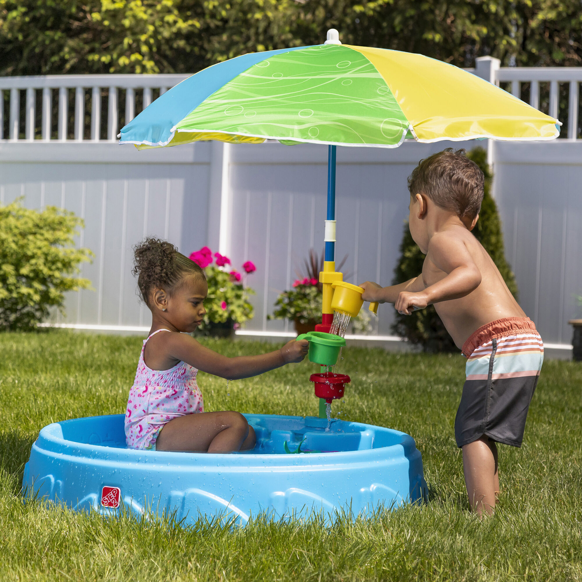 sfeerfoto Step2 Play & Shade Pool