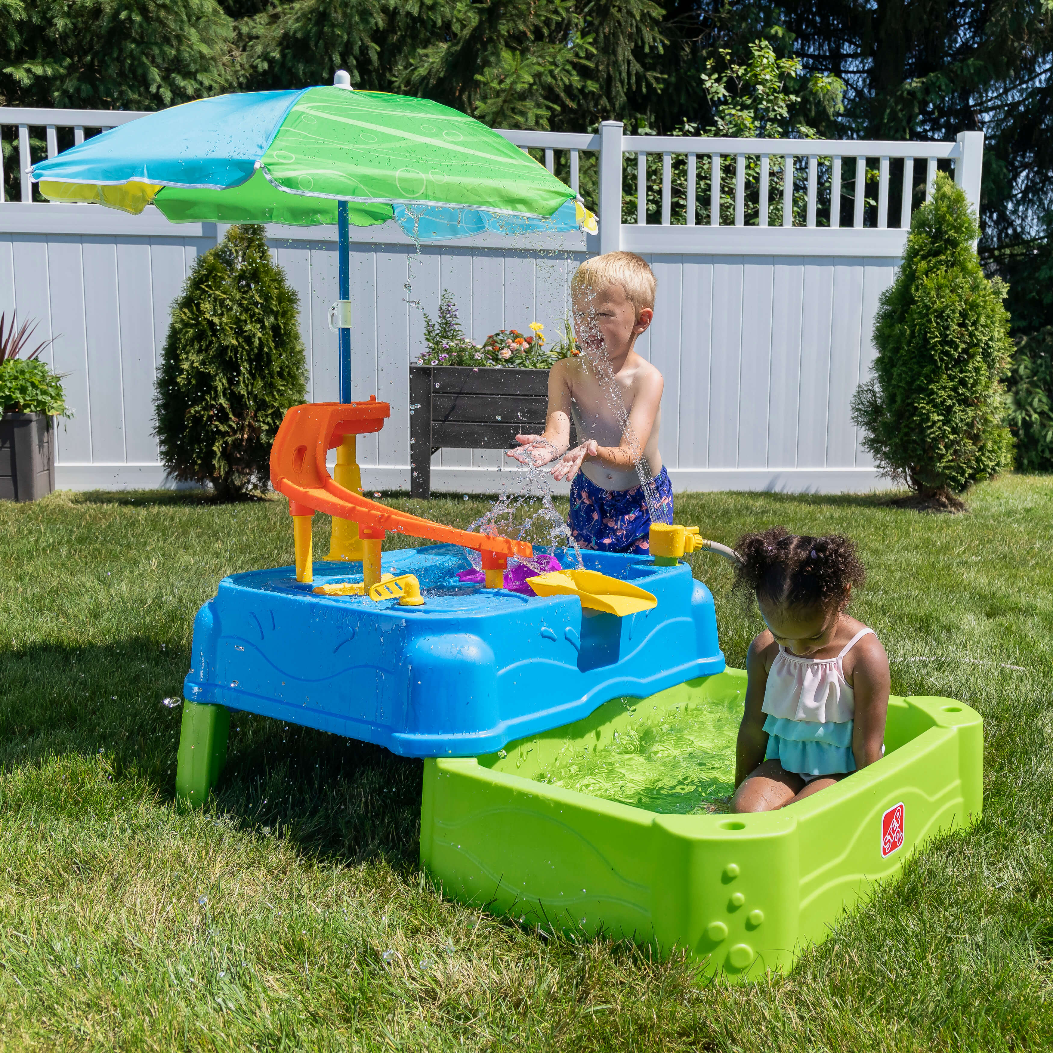 Step2 Waterpark Wonders Two-Tier Water Table