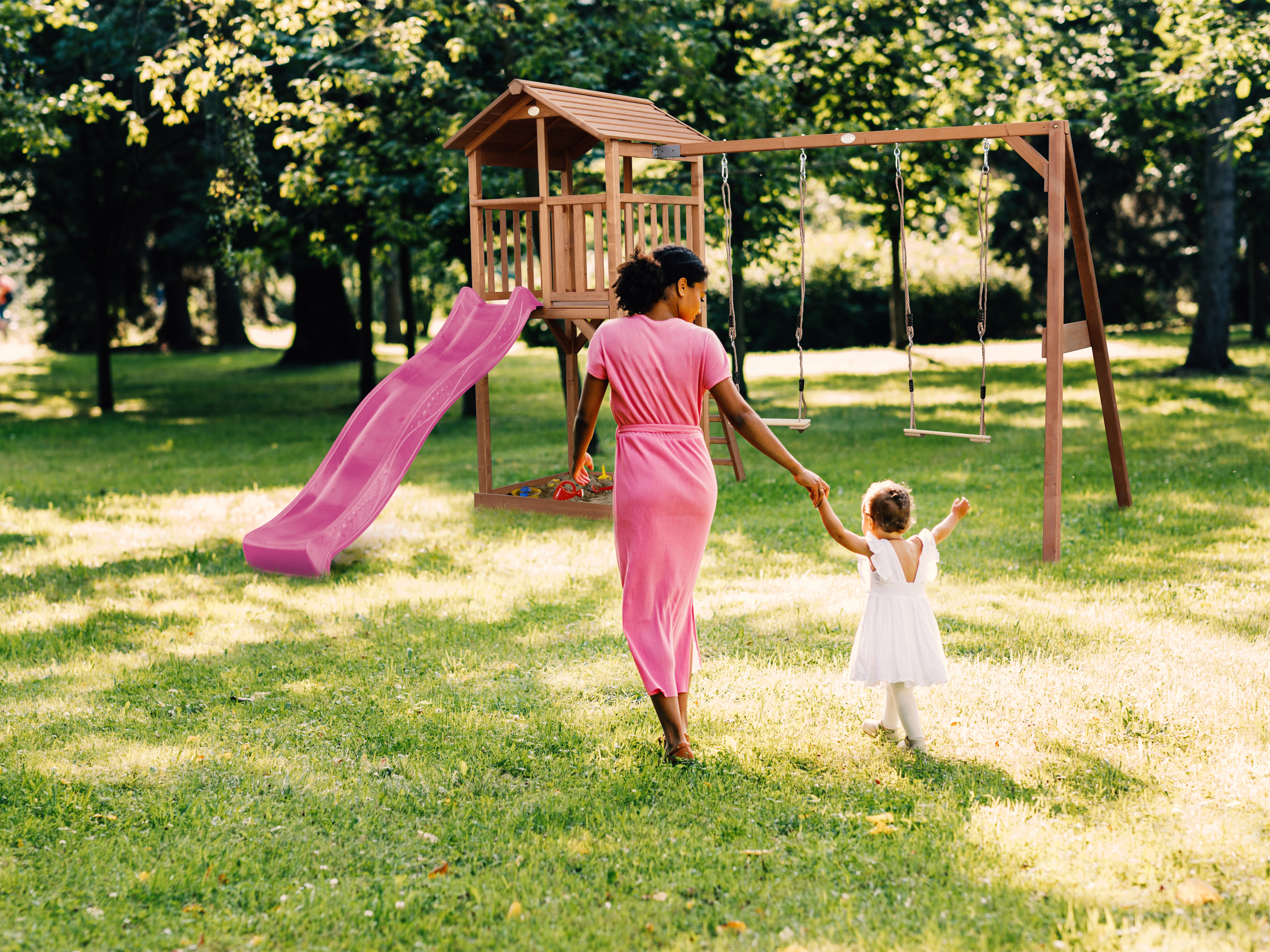 AXI Beach Tower with Double Swing Set Brown - Purple Slide