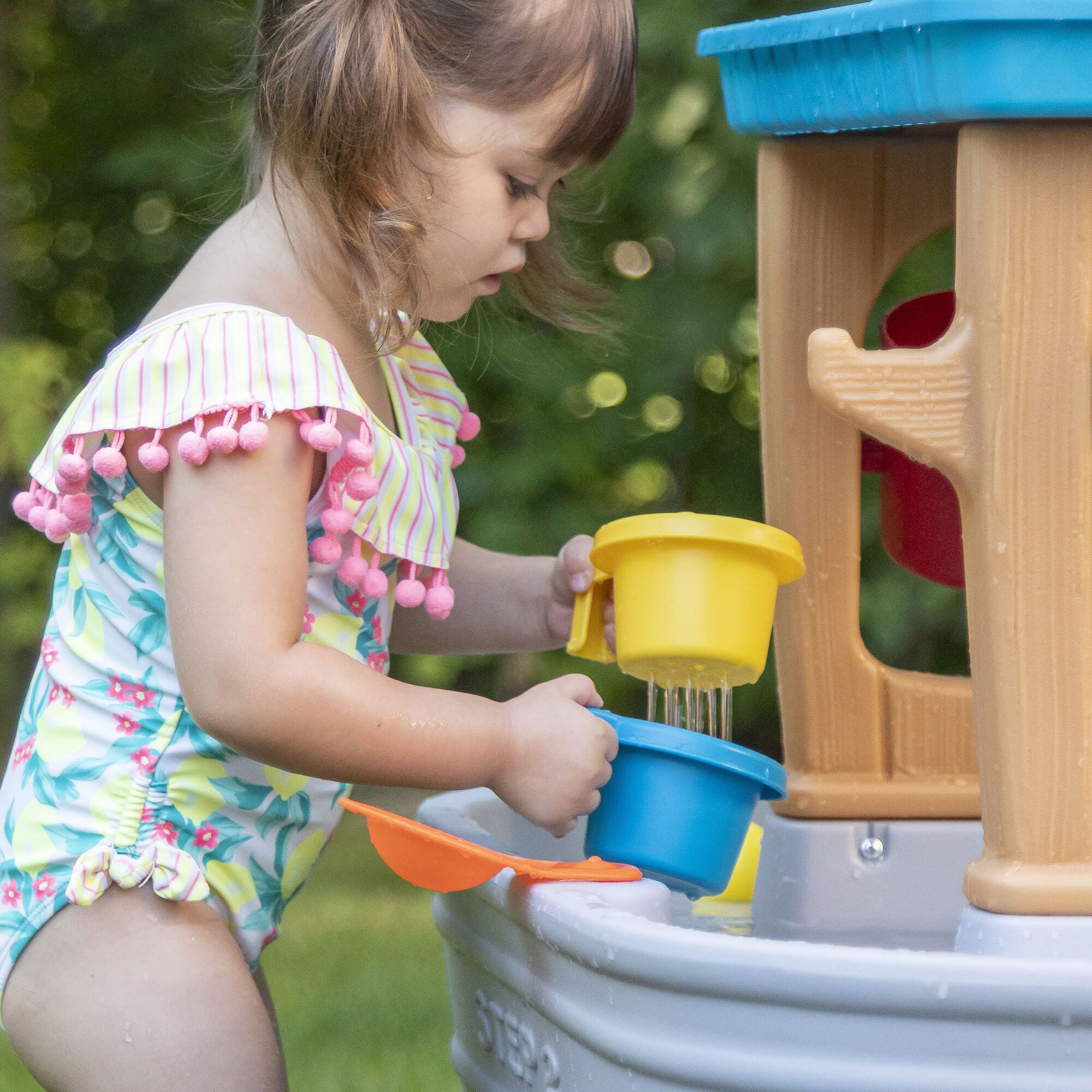 Step2 Rain Showers Splash Tub Water Table