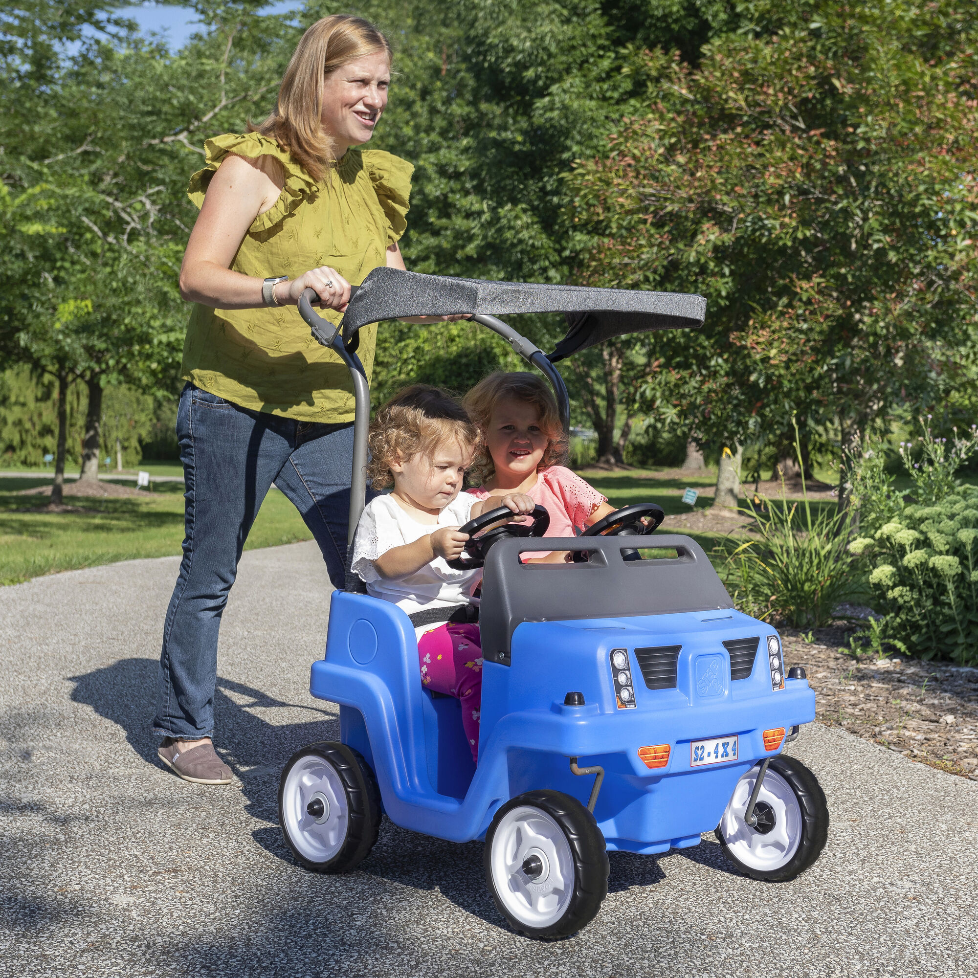 Step2 Side By Side Push Around SUV