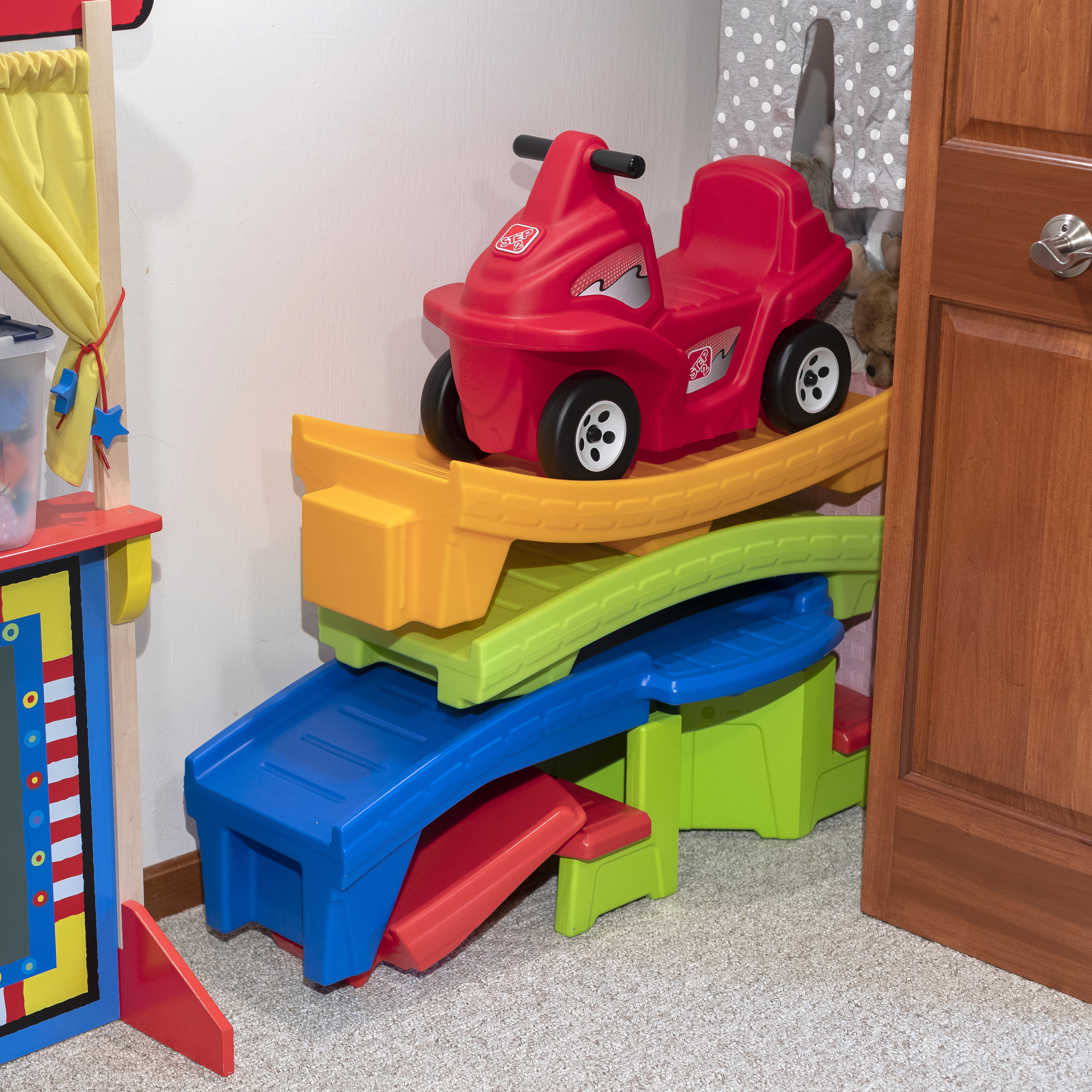 Step2 Up & Down Roller Coaster Rapid Ride & Hide Edition