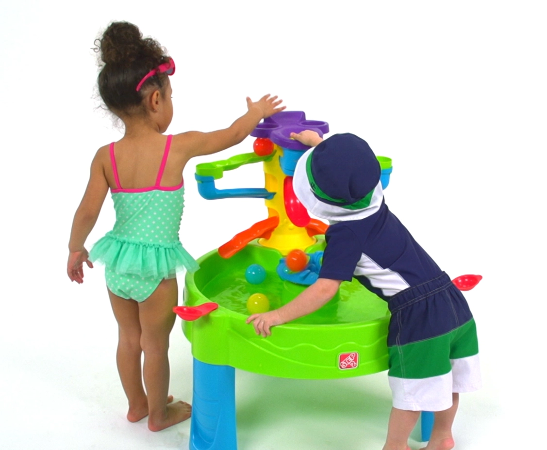 Step2 Busy Ball Play Table