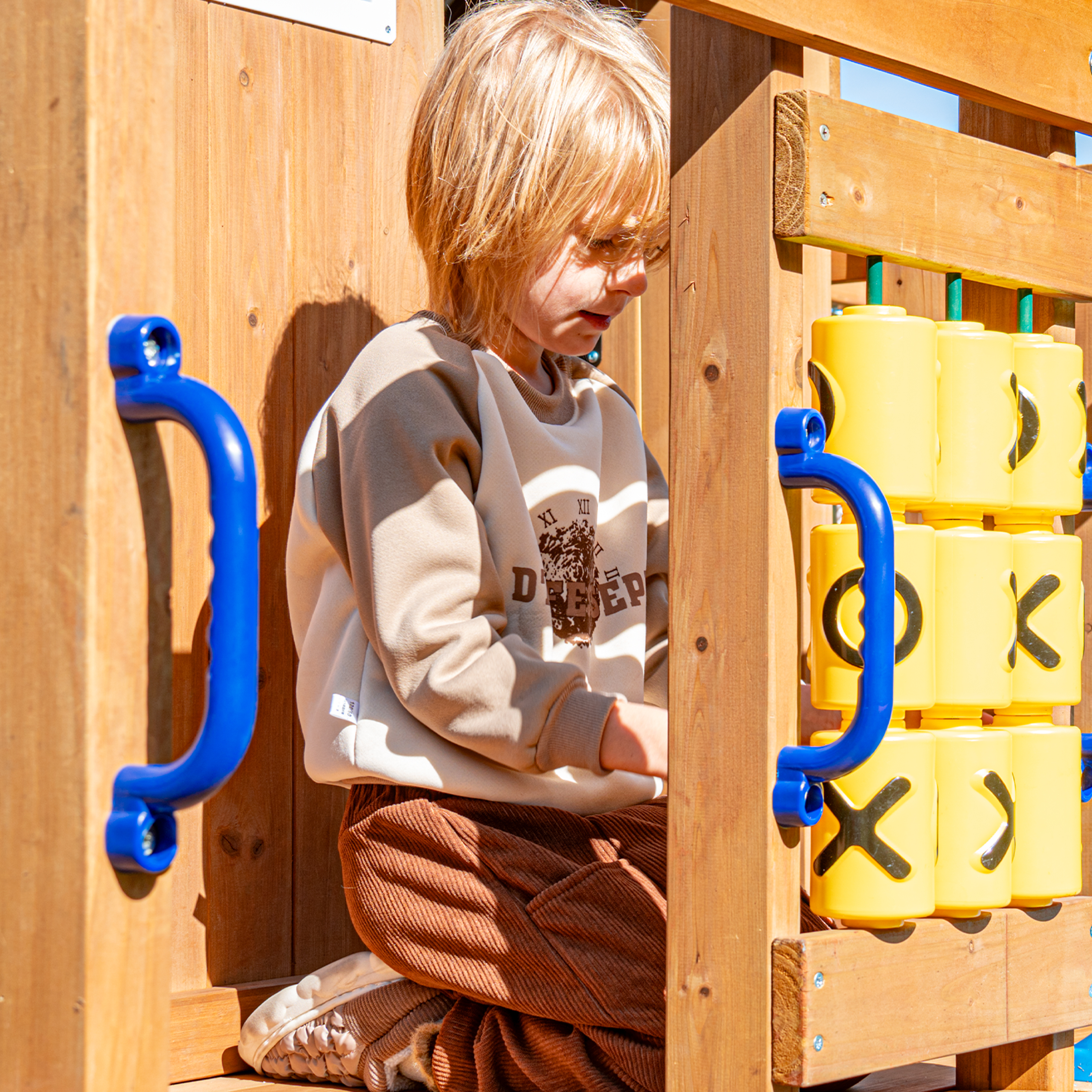 AXI Jack Climbing Frame with Double Swing and Trapeze – Lime Green Slide