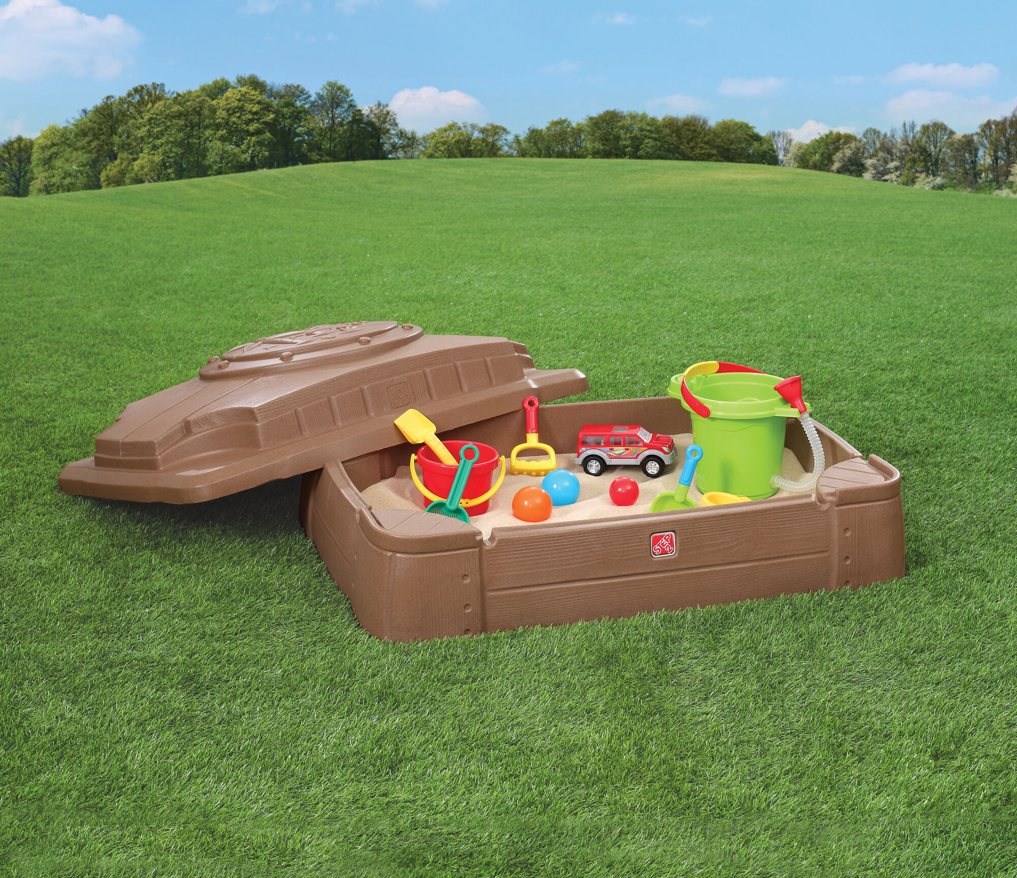 Step2 Play & Store Sandbox