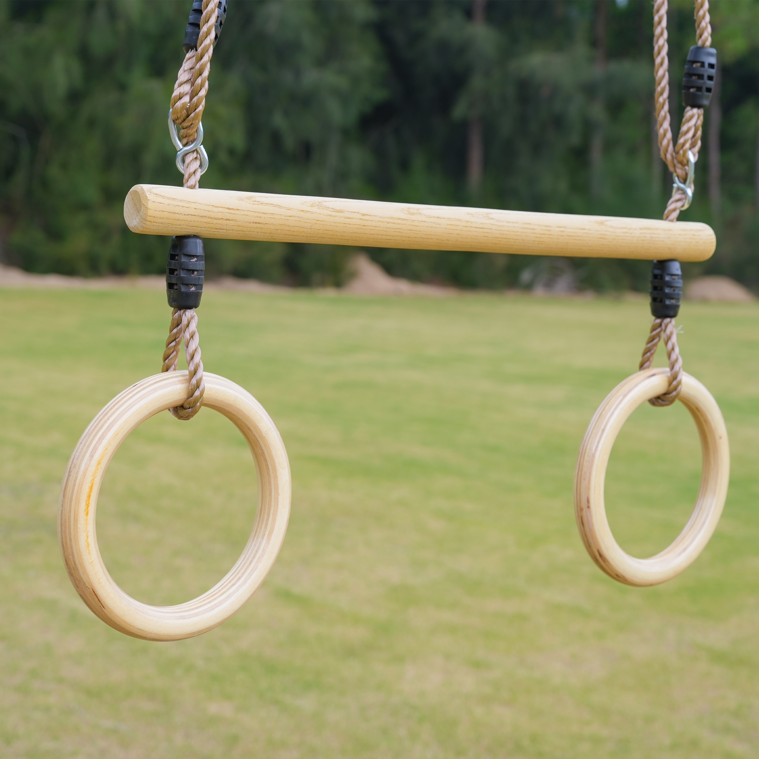 AXI Maya Double Swing Set with Trapeze