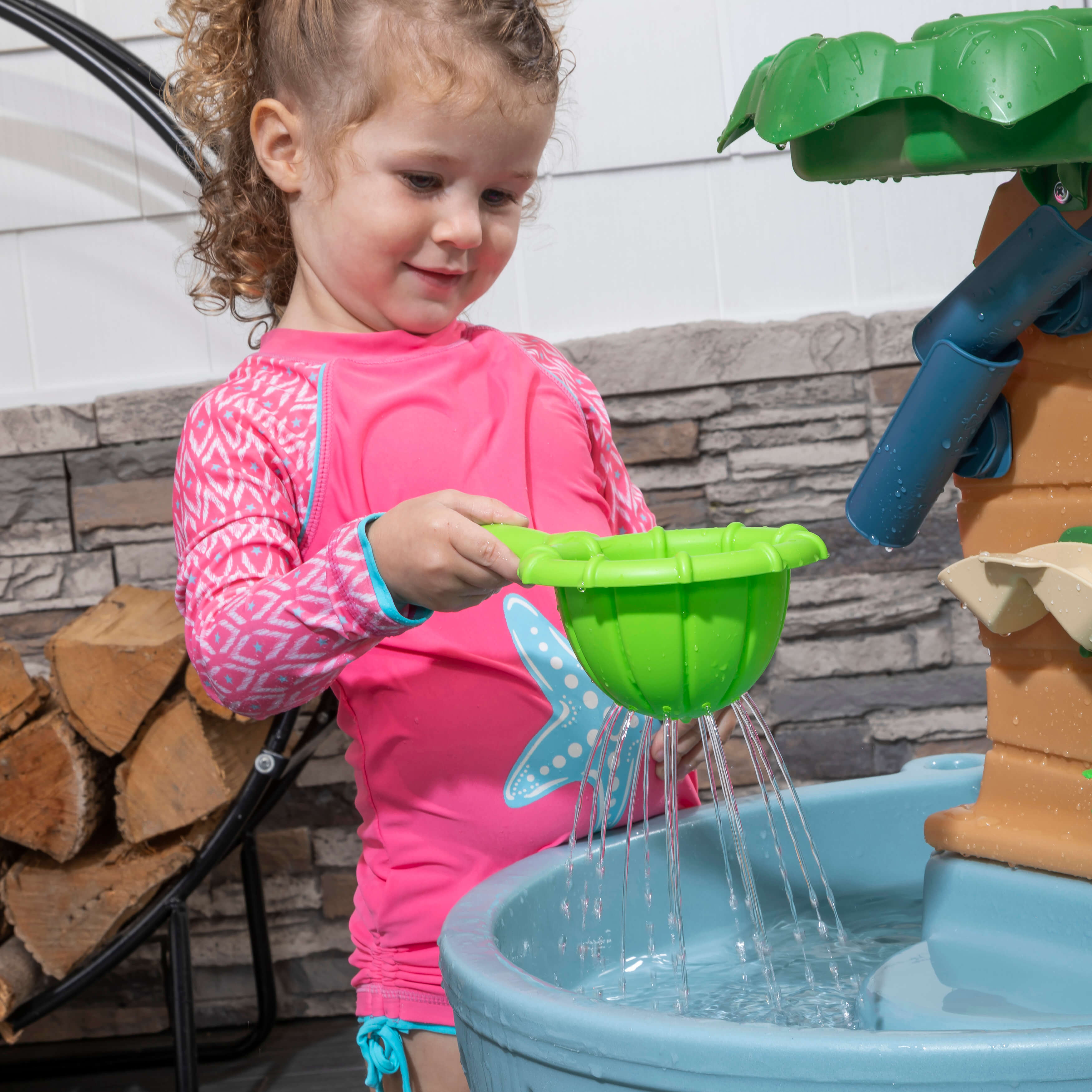 Step2 Dino Showers Water Table