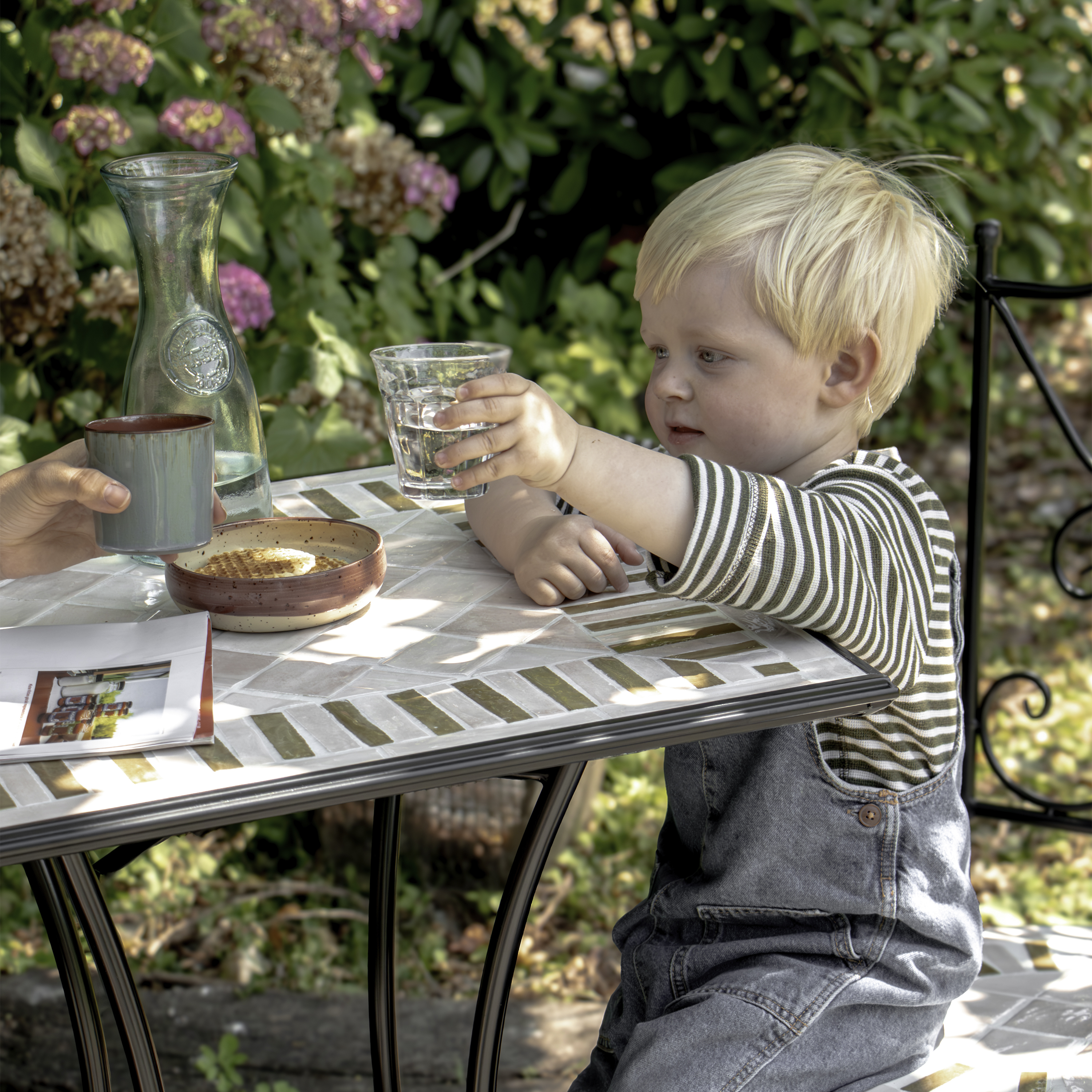 AXI Camilla Bistro Set Mosaic - Tuscan Style