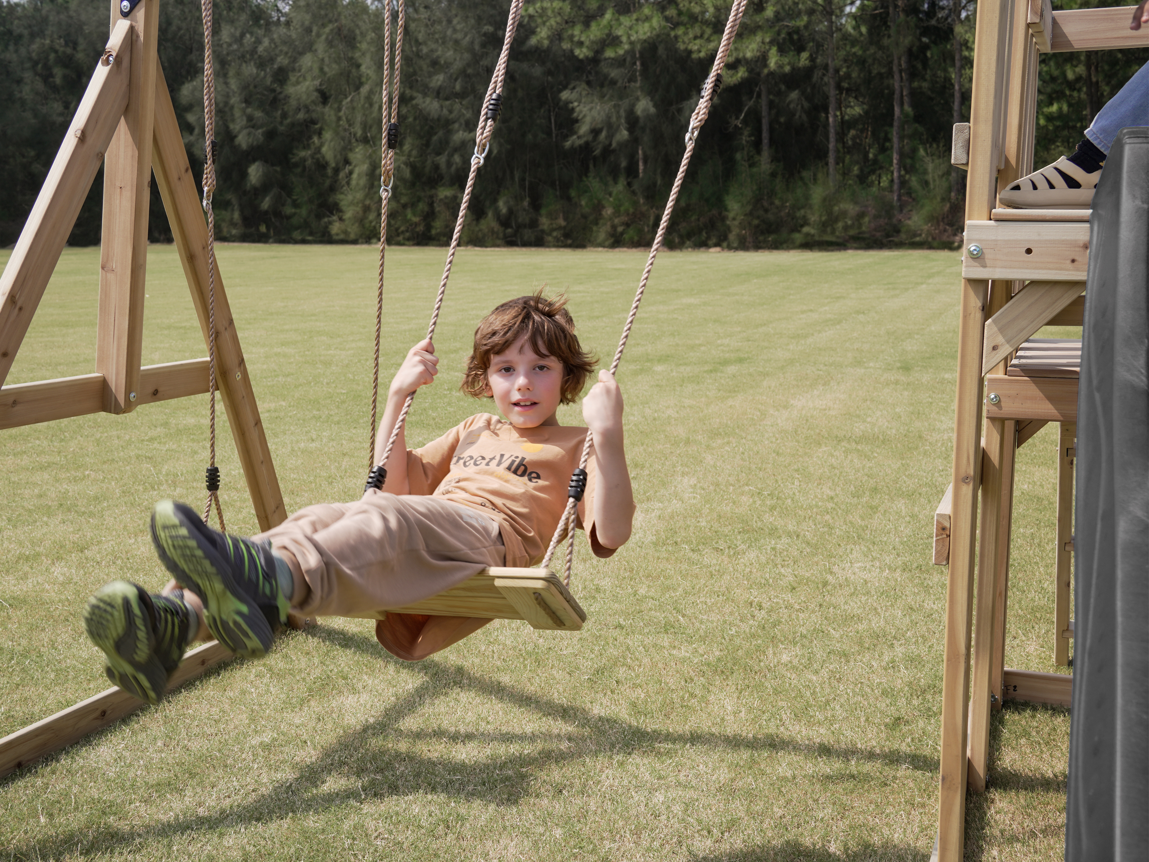 AXI Mette Climbing Frame with Double Swing Set and Picnic Table - Grey Slide