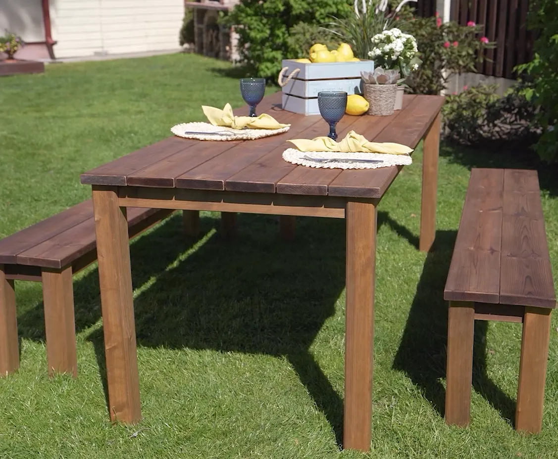 AXI Louise Wooden Picnic Table and Bench Set 200 cm - Brown