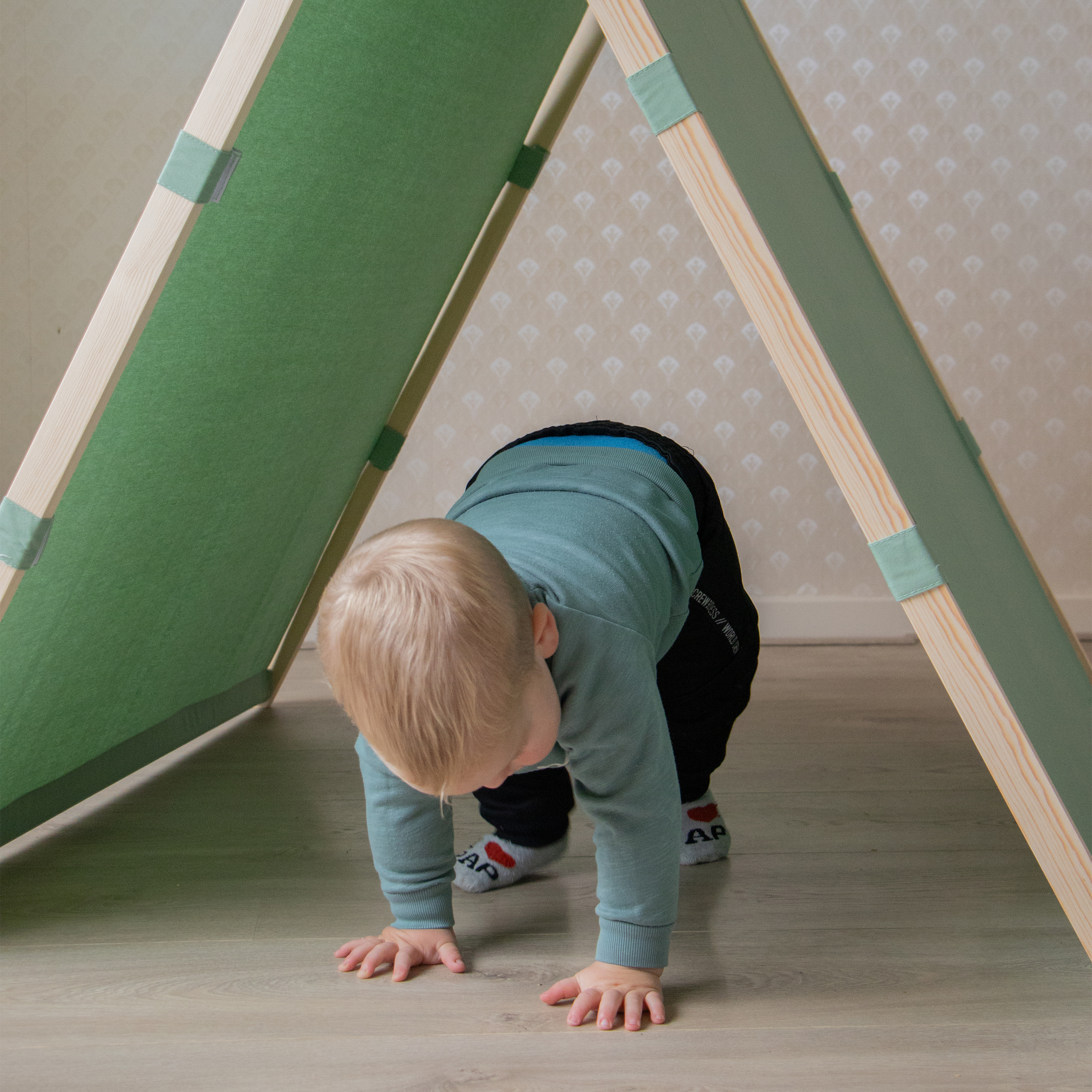 Sunny Como Play Tent - Green