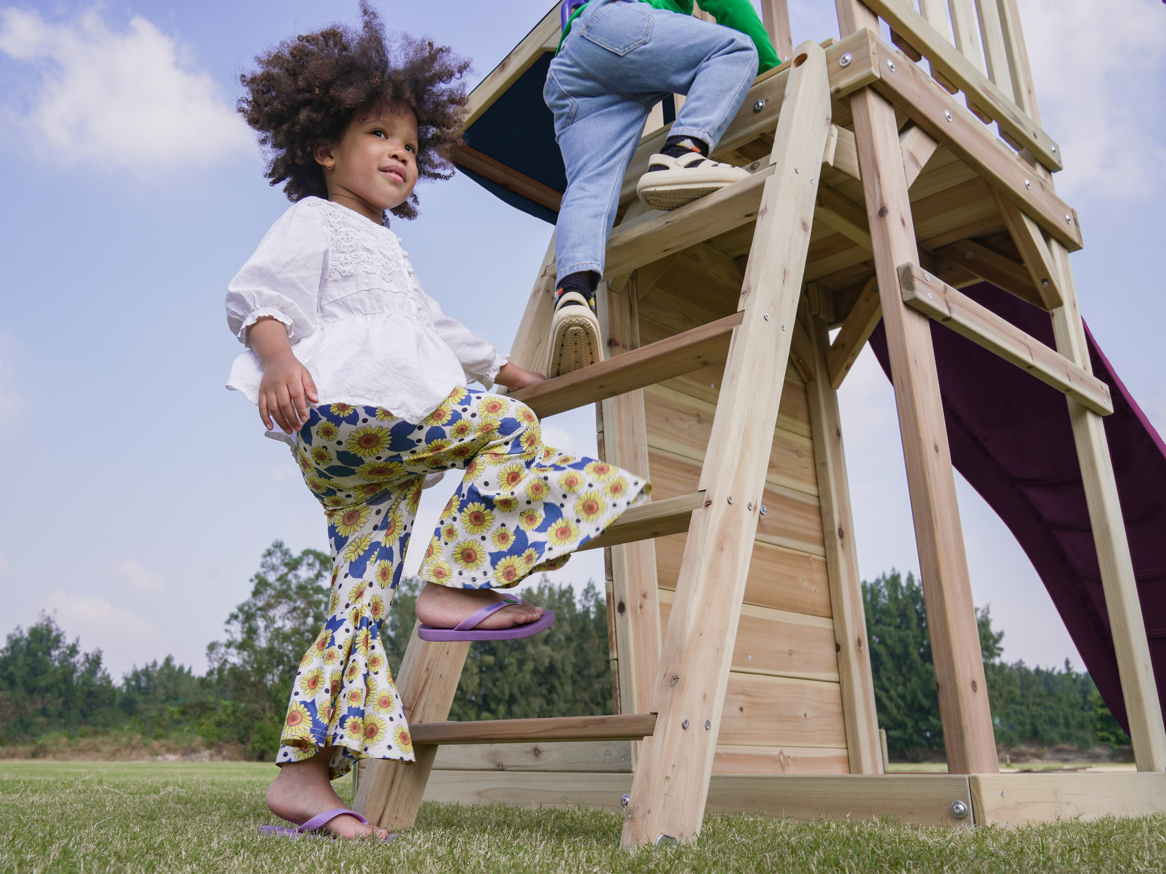 AXI Malik Climbing Frame with Double Swing Set - Purple Slide