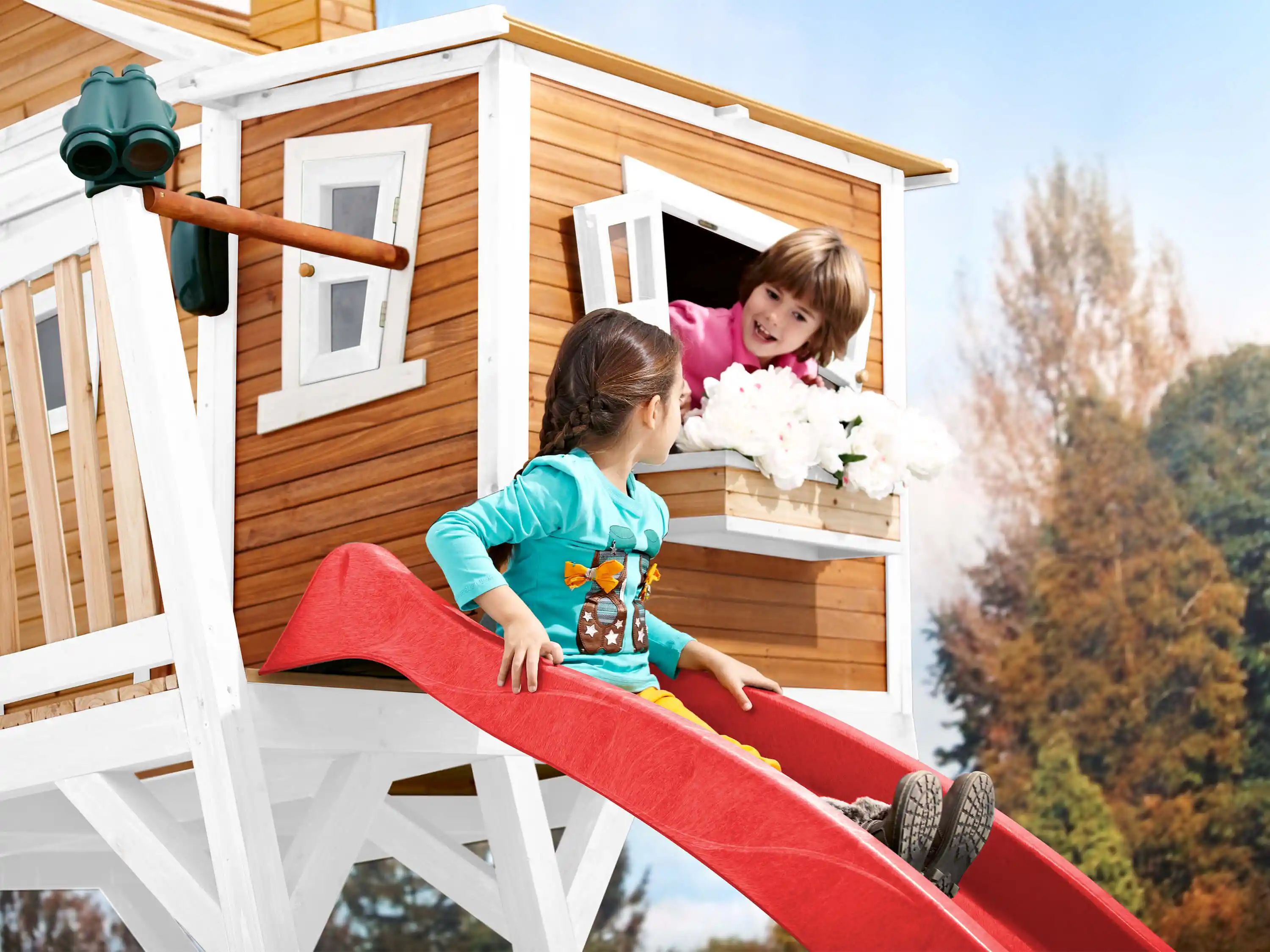 AXI Max Playhouse Brown/White - Red Slide