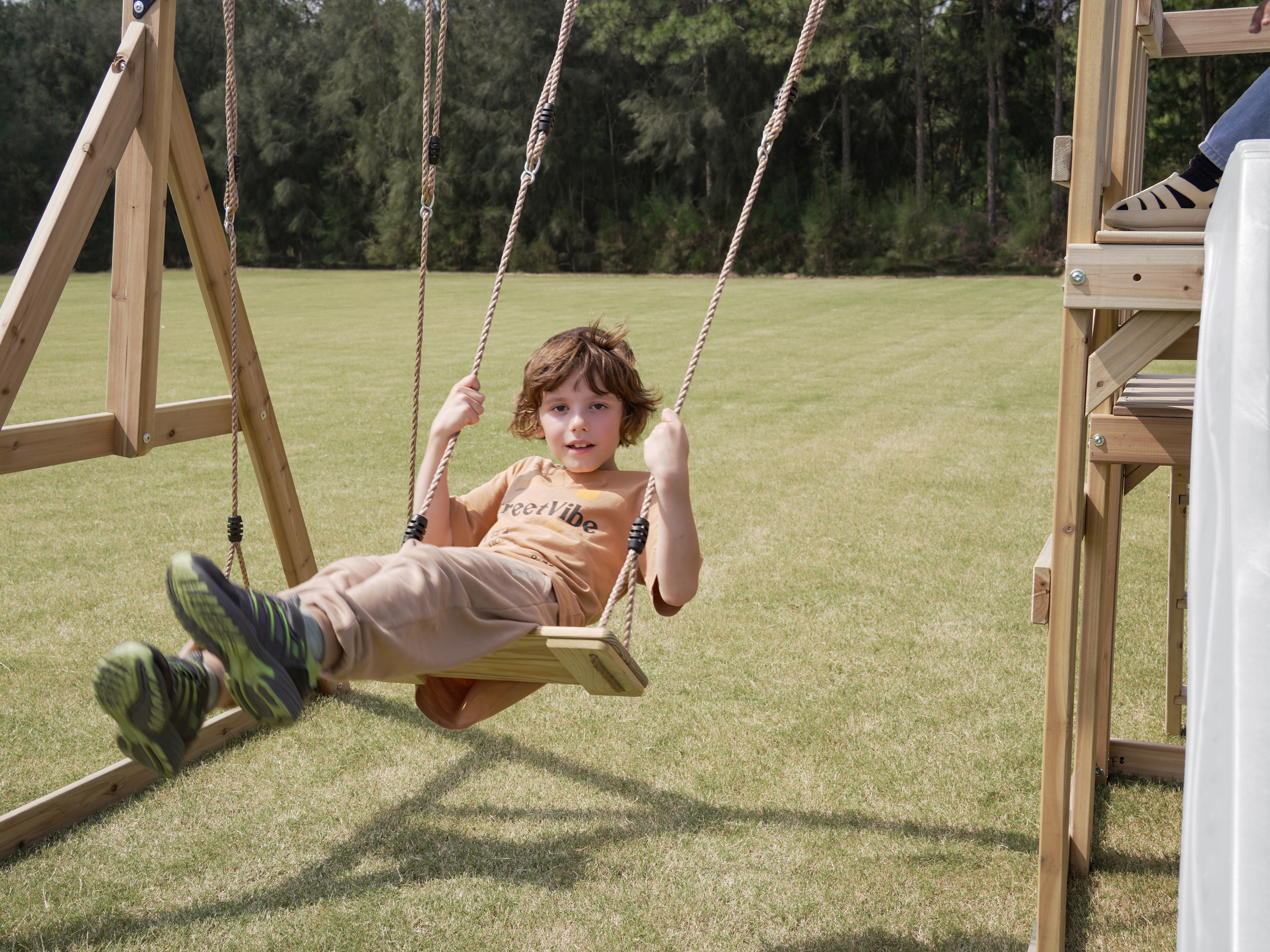 AXI Mette Climbing Frame with Double Swing Set and Picnic Table - White Slide
