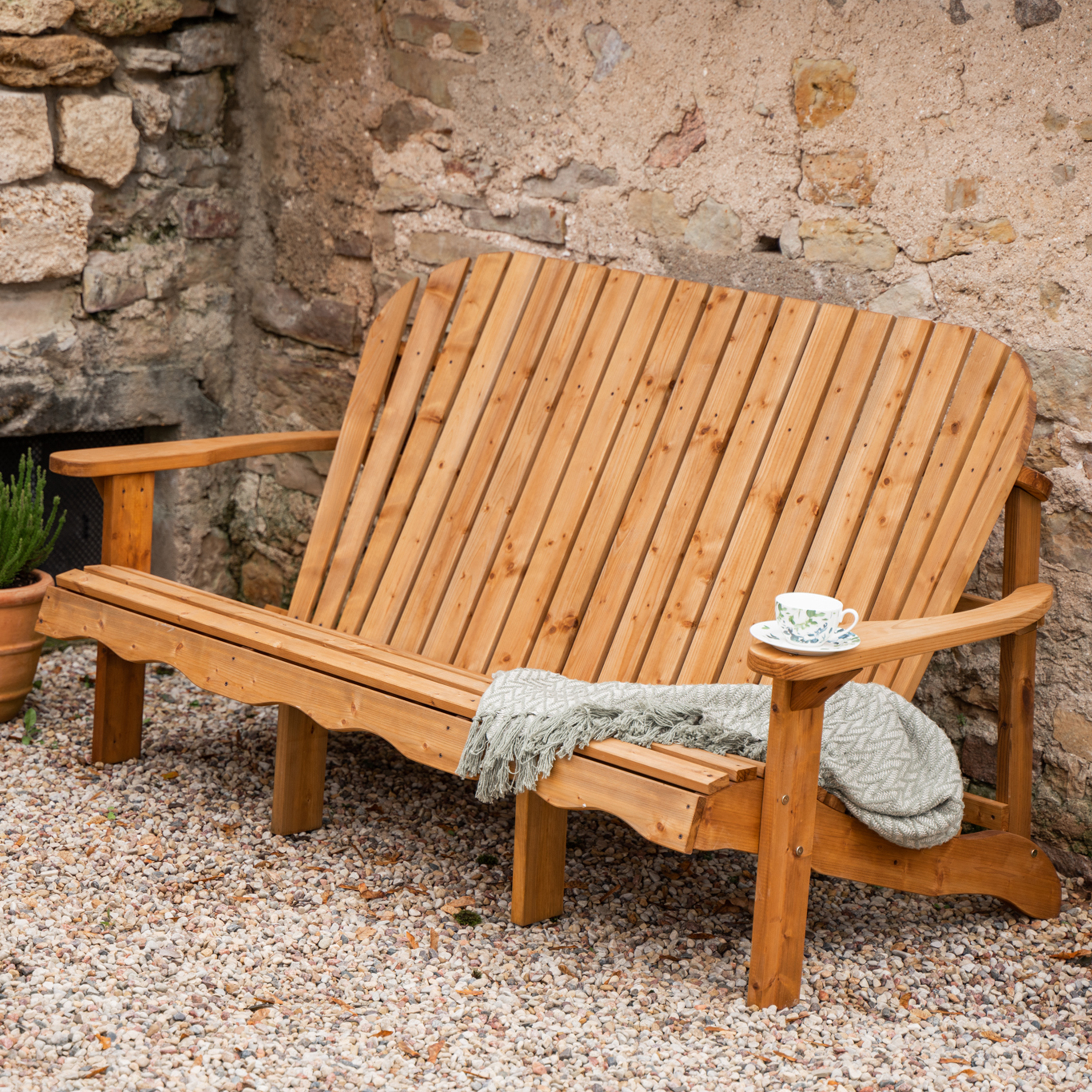 AXI Isabelle Wooden Garden Bench 170 cm – Brown