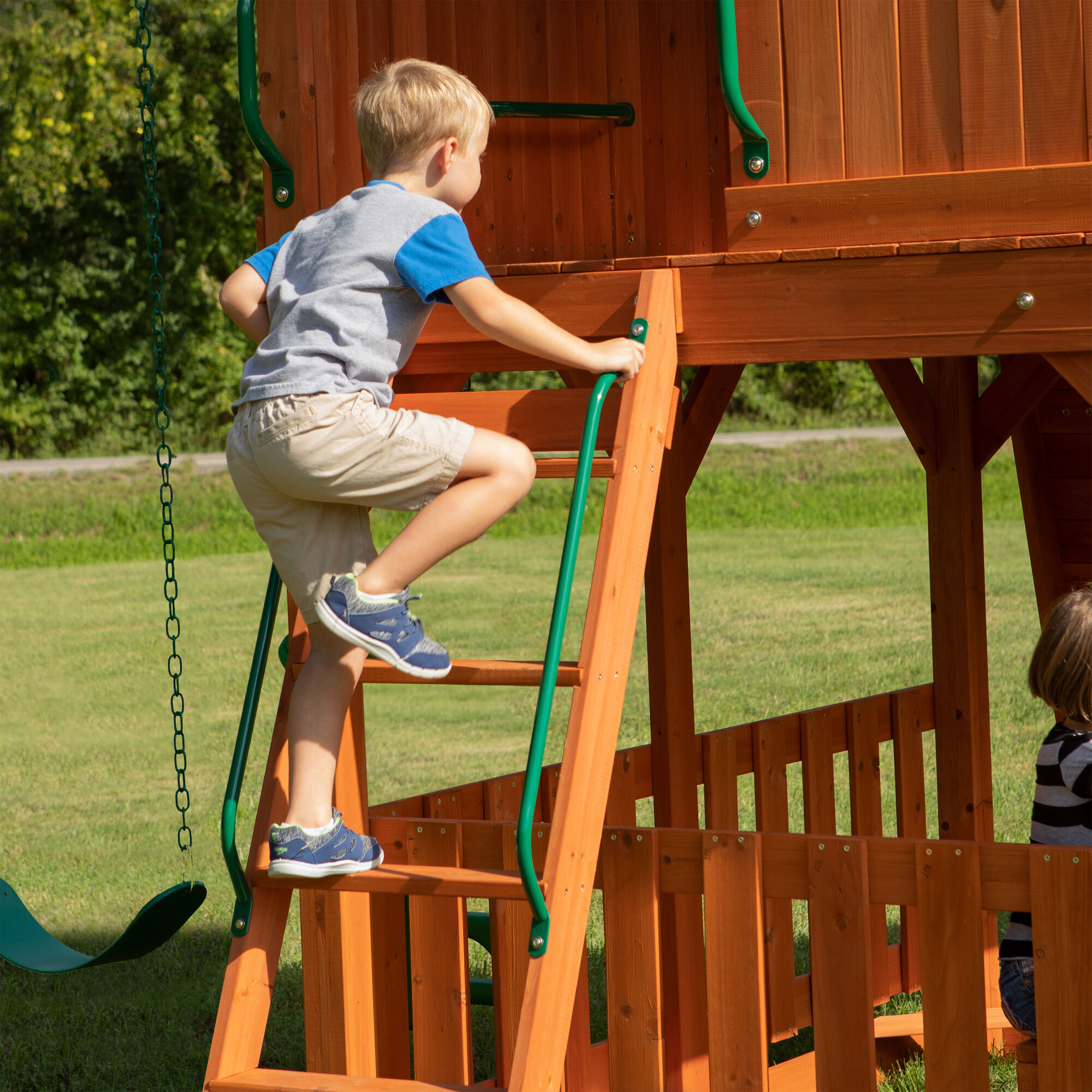 Backyard Discovery Skyfort II Climbing Frame