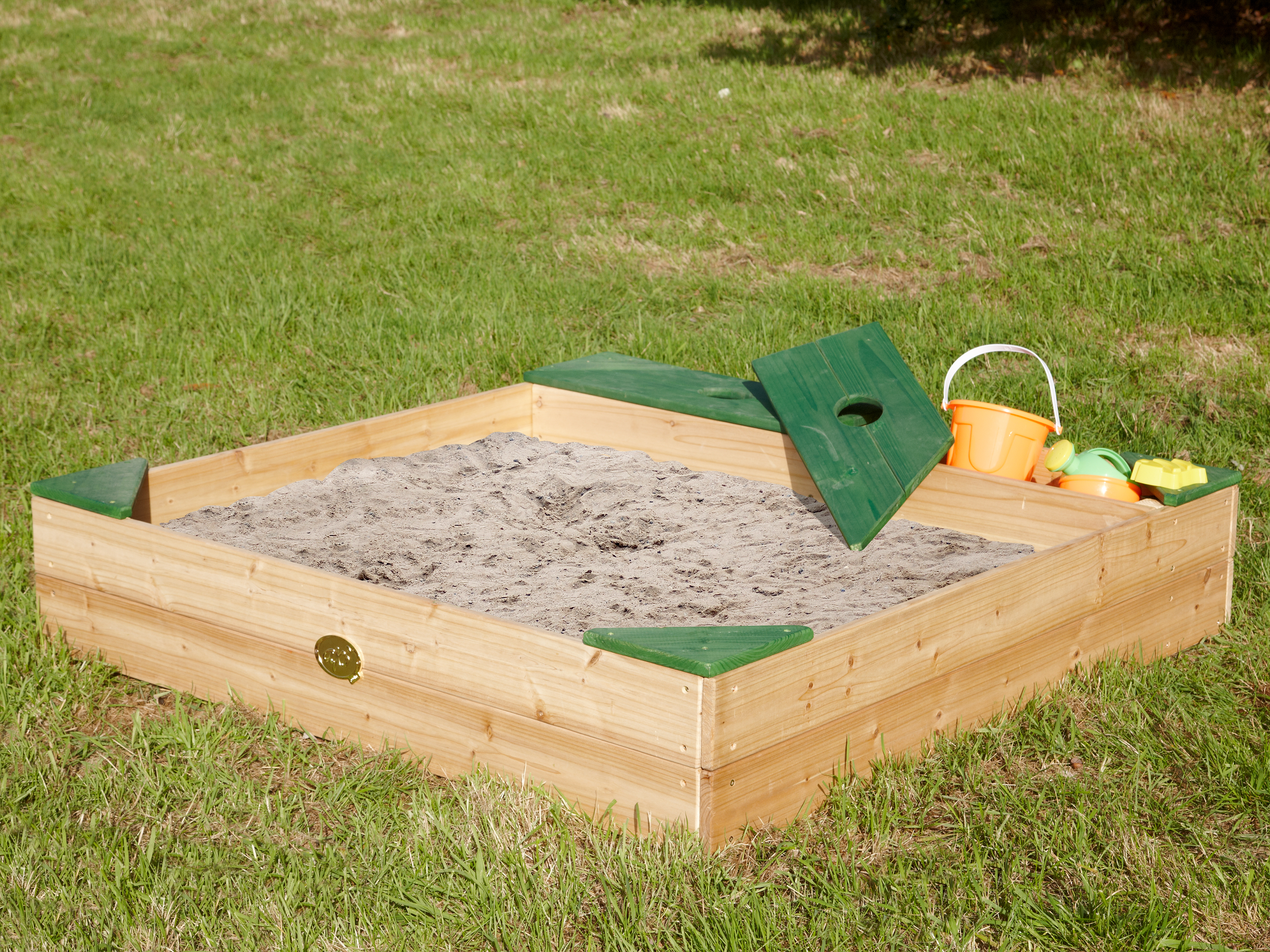 AXI Amy Sandbox with Storage - 115 x 115 cm - Brown/Green