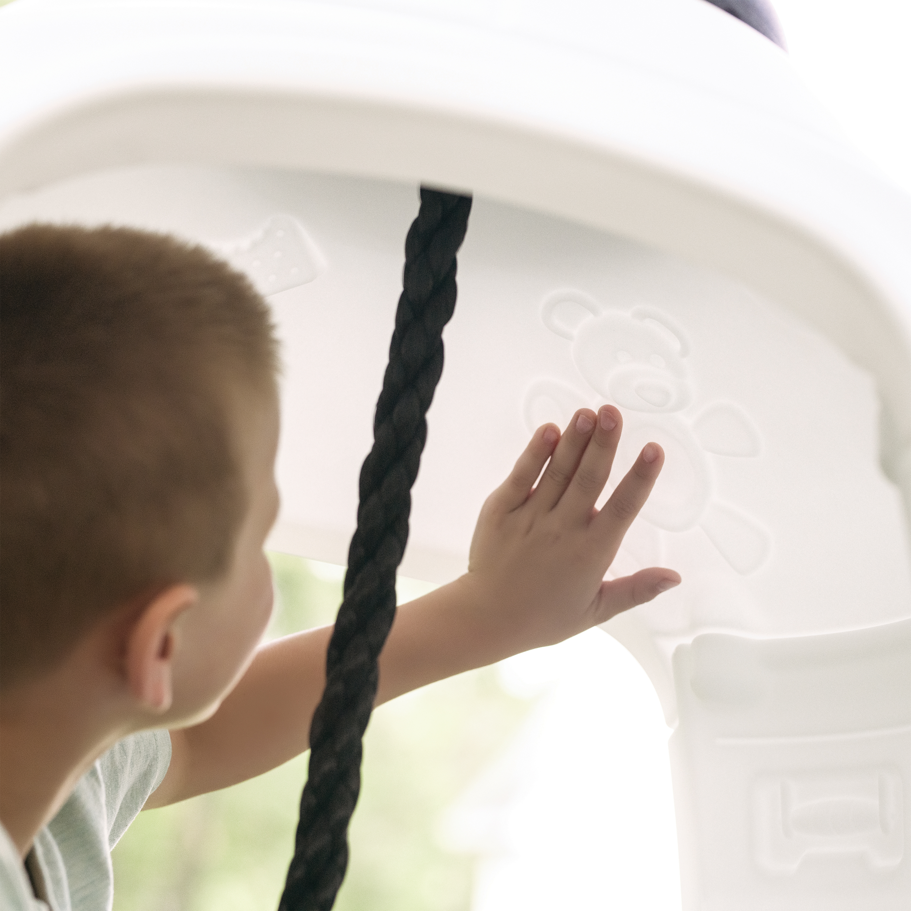 Step2 Space Capsule Swing