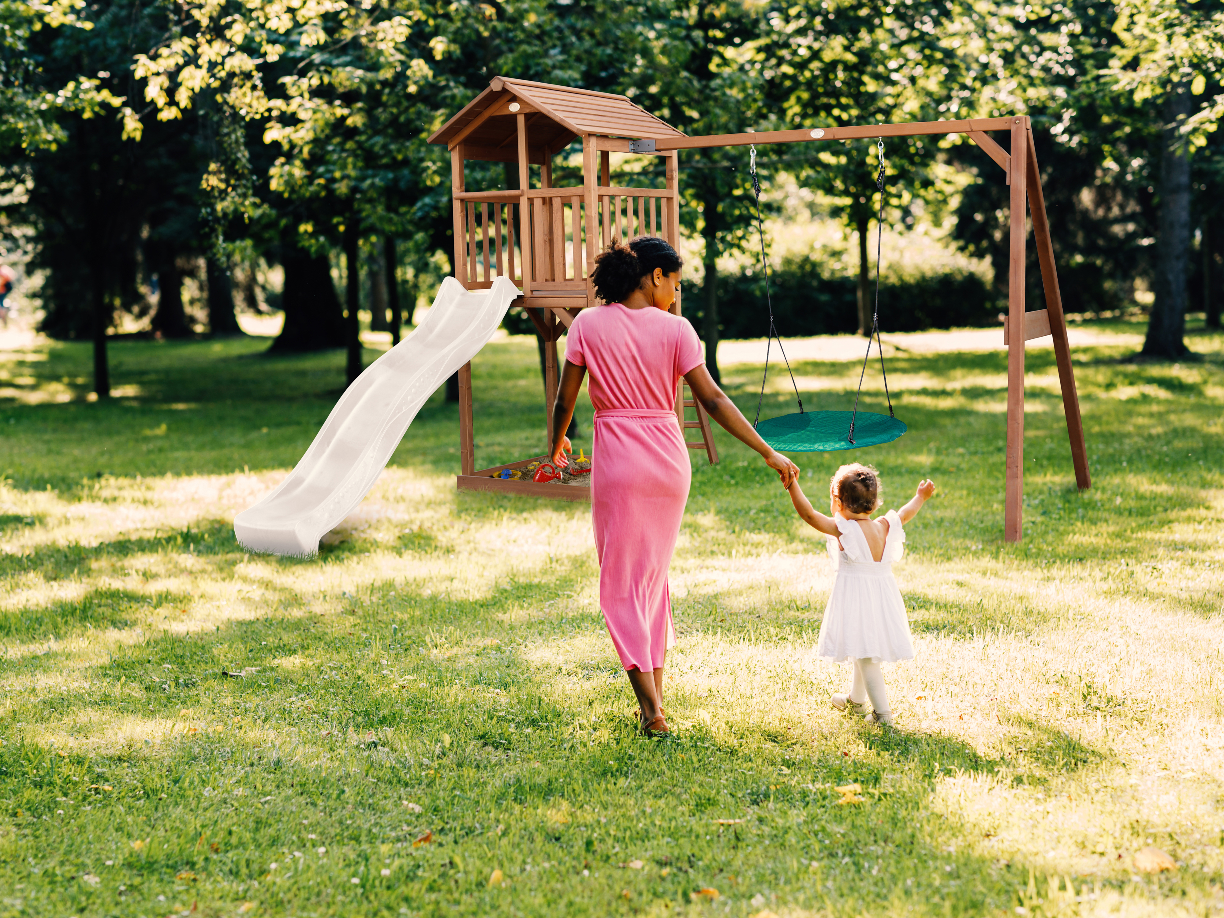AXI Beach Tower with Summer Nest Swing Set Brown - White Slide