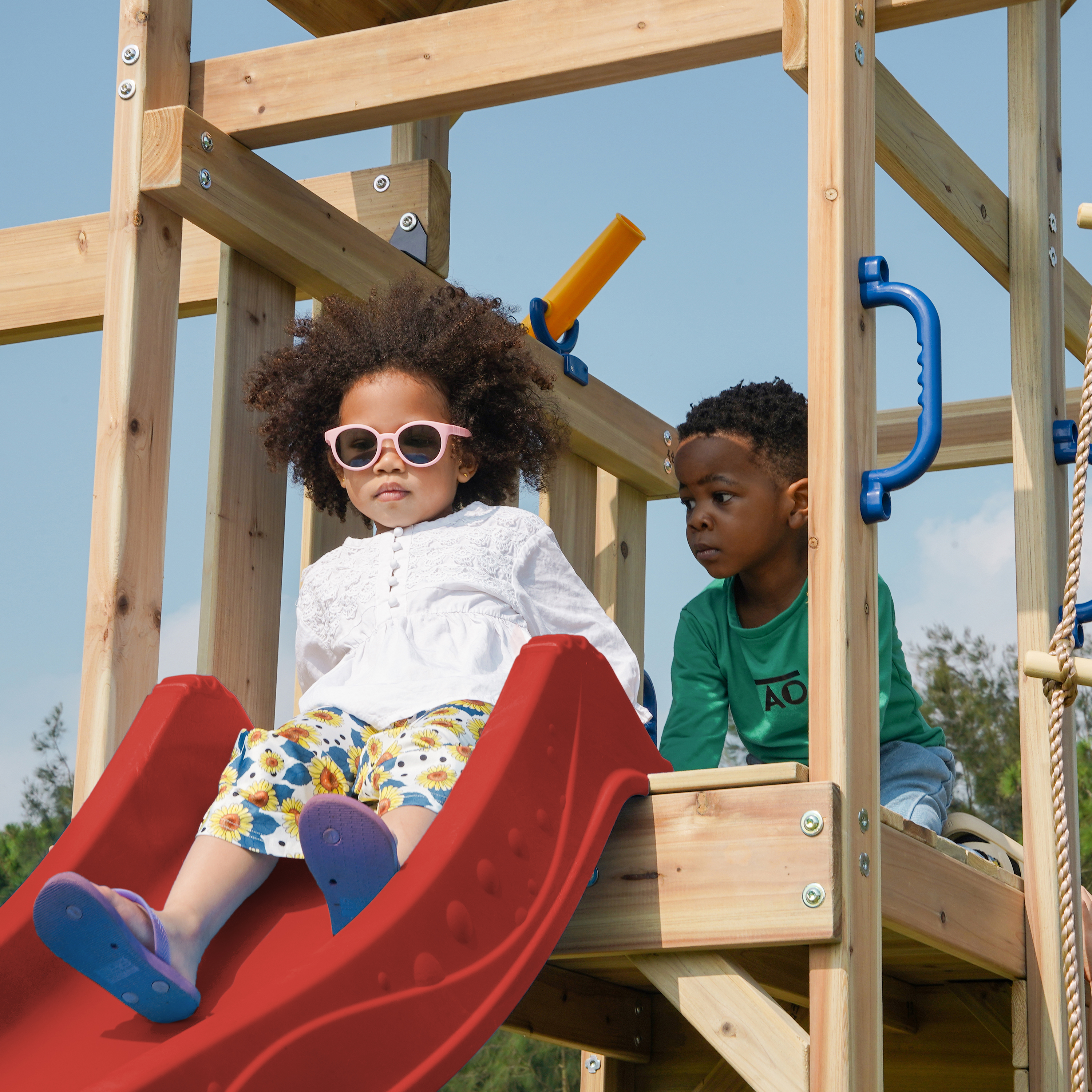 AXI Moos Climbing Frame with Double Swing Set - Red Slide