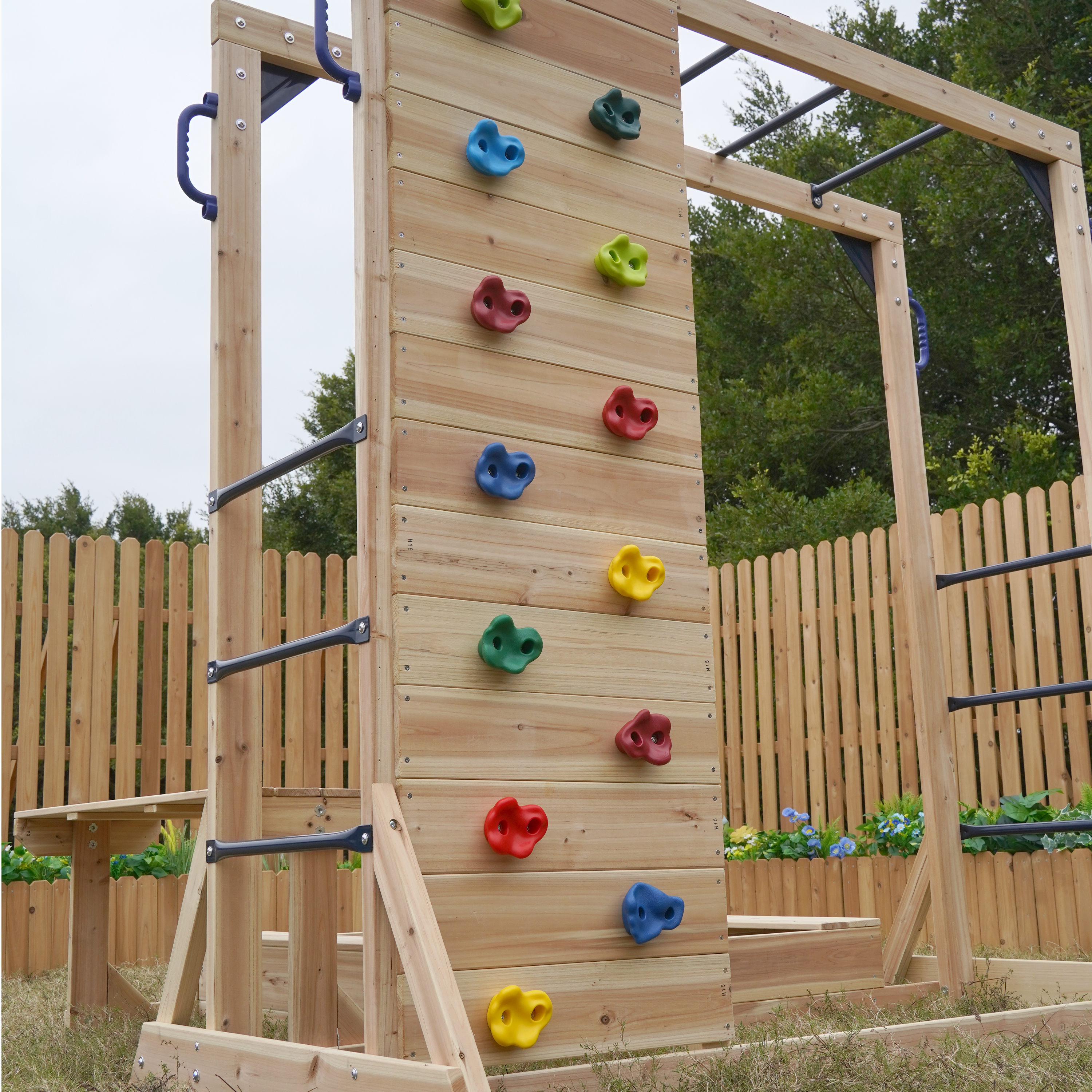 AXI Dex Climbing Frame with Sandbox, Monkey Bars and Picnic Table