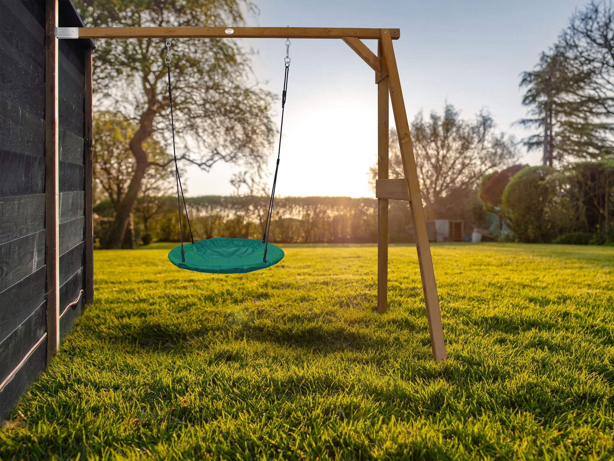 sfeerfoto AXI Summer Nest Aanbouwschommel Bruin