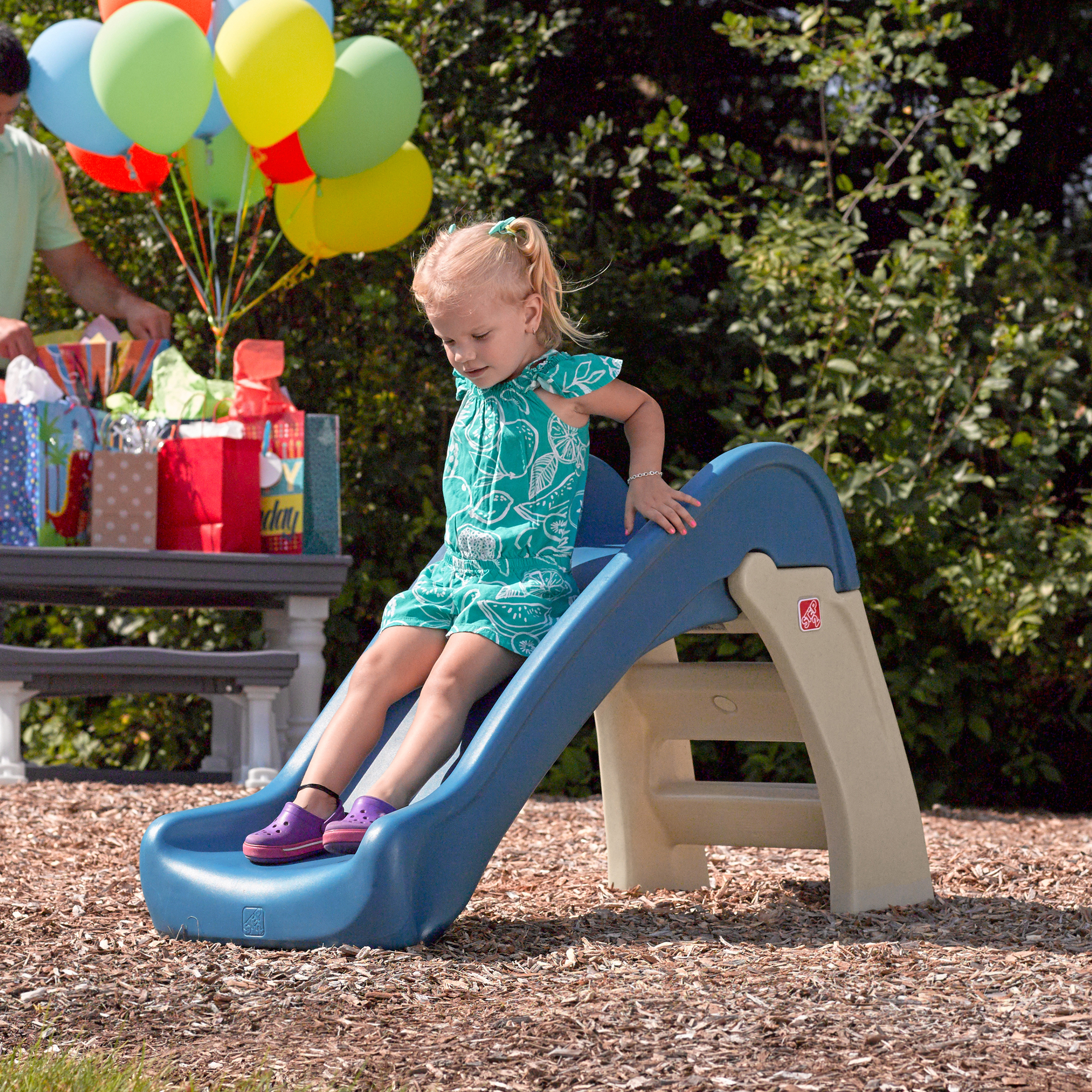 Step2 Play & Fold Jr Slide Foldable Slide