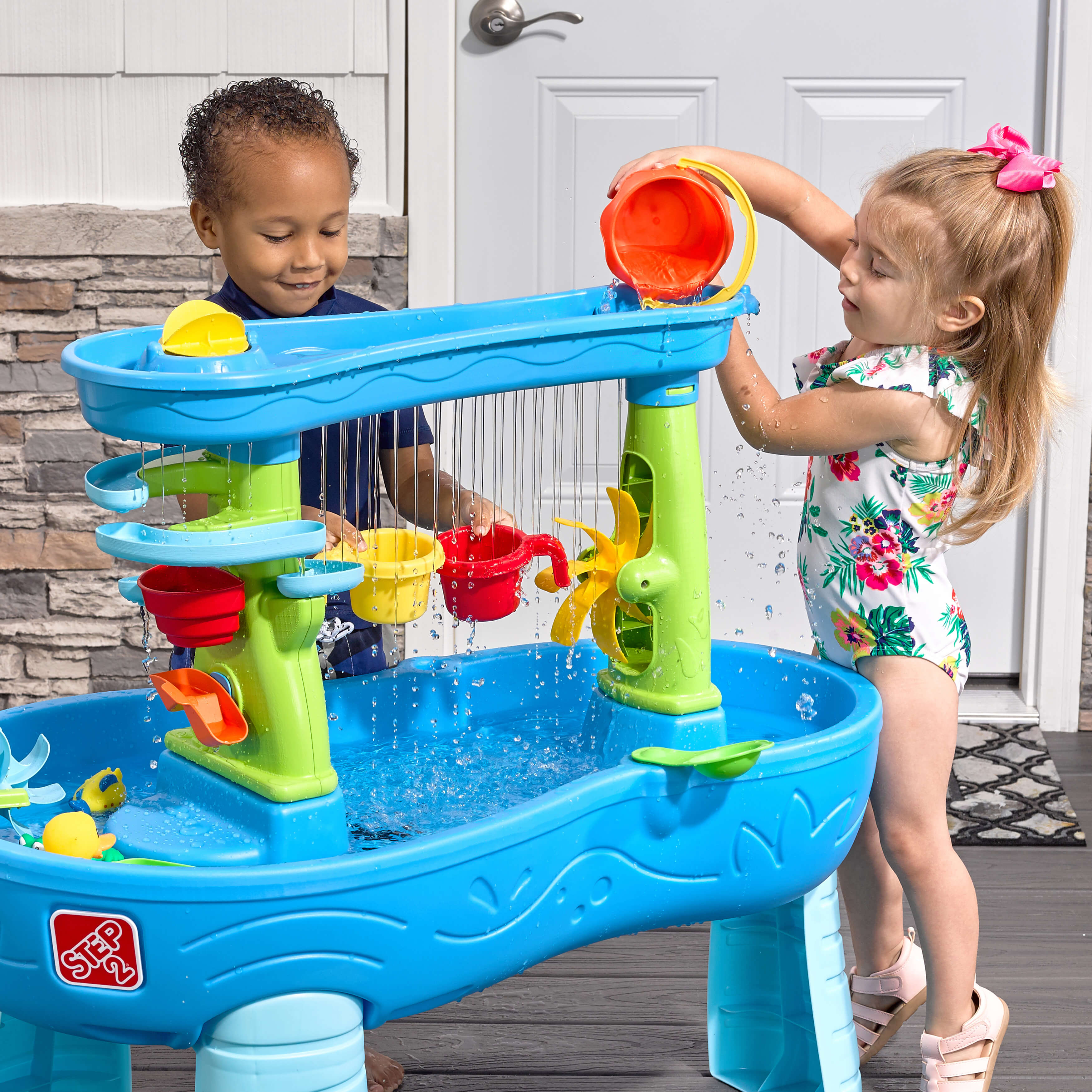 Step2 Double Showers Splash Water Table