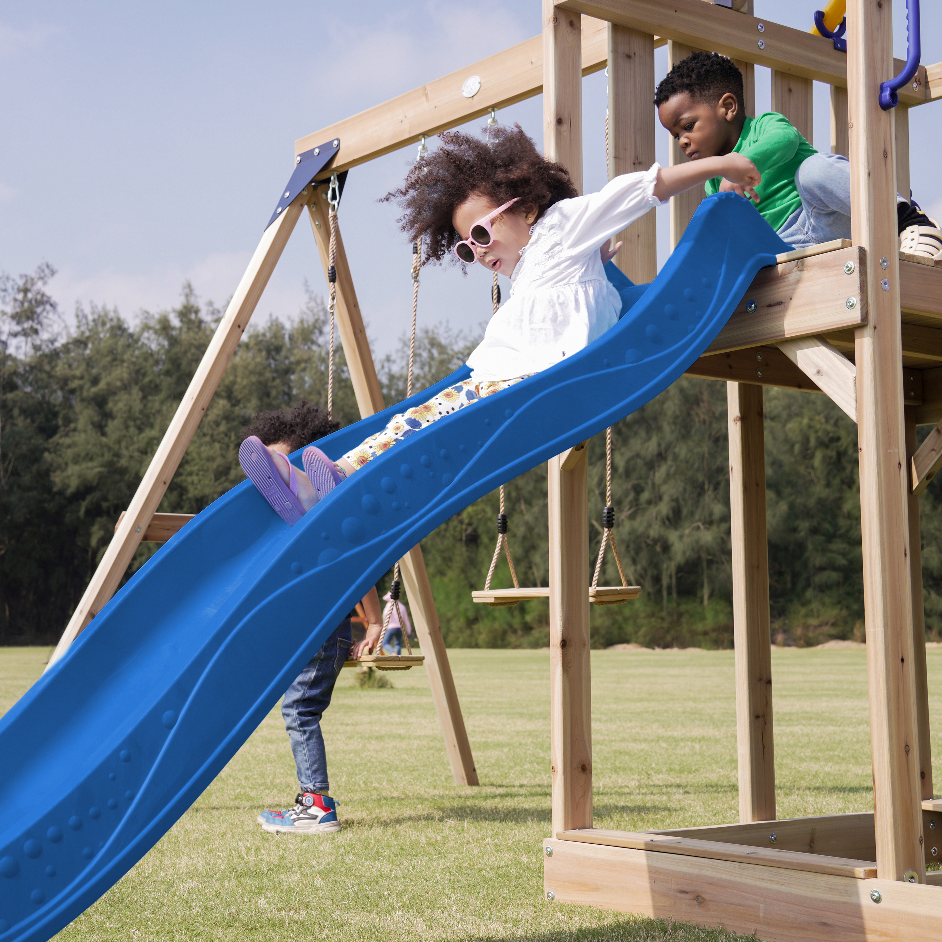 AXI Moos Climbing Frame with Double Swing Set - Blue Slide