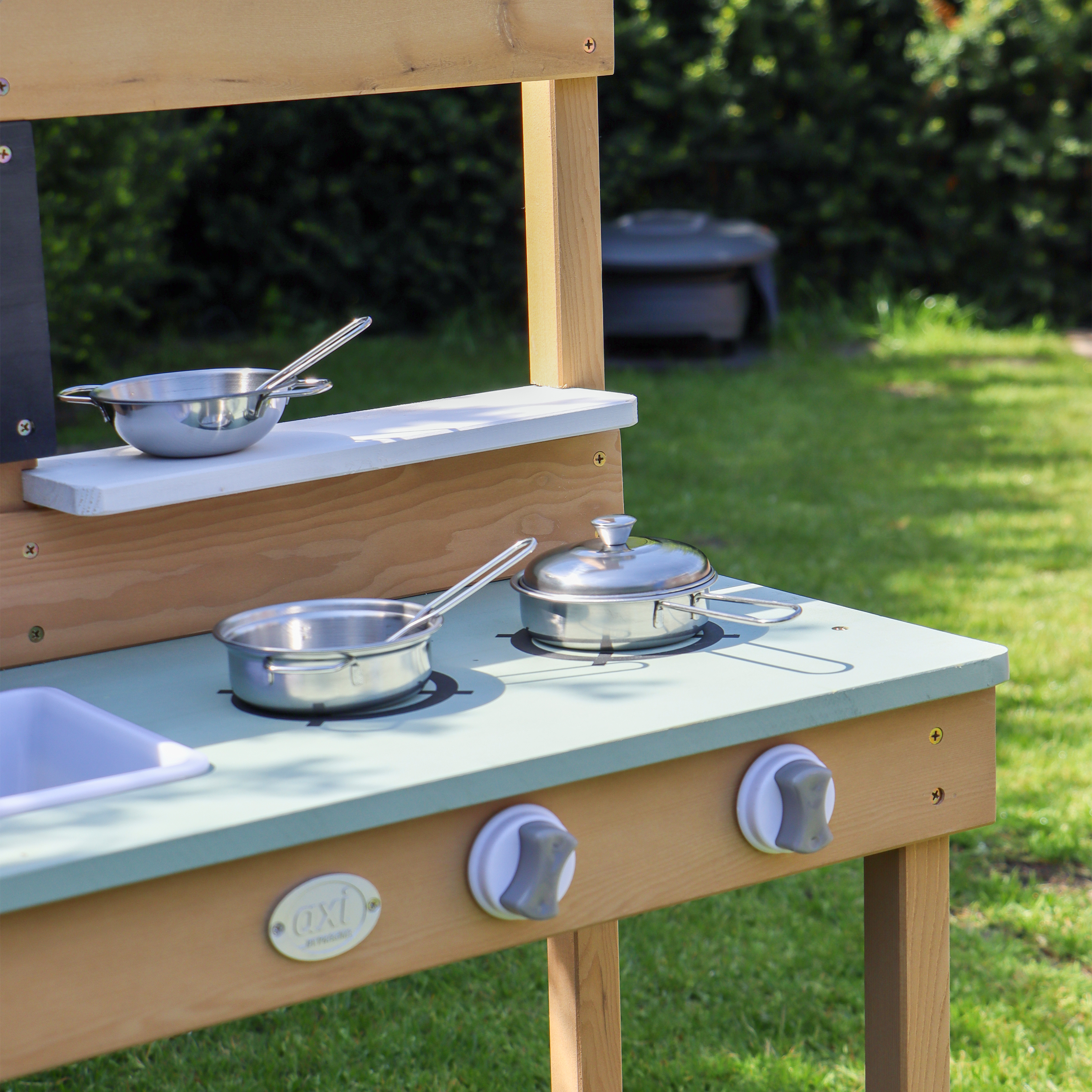 AXI Puck Sand & Water Play Kitchen Brown/Green