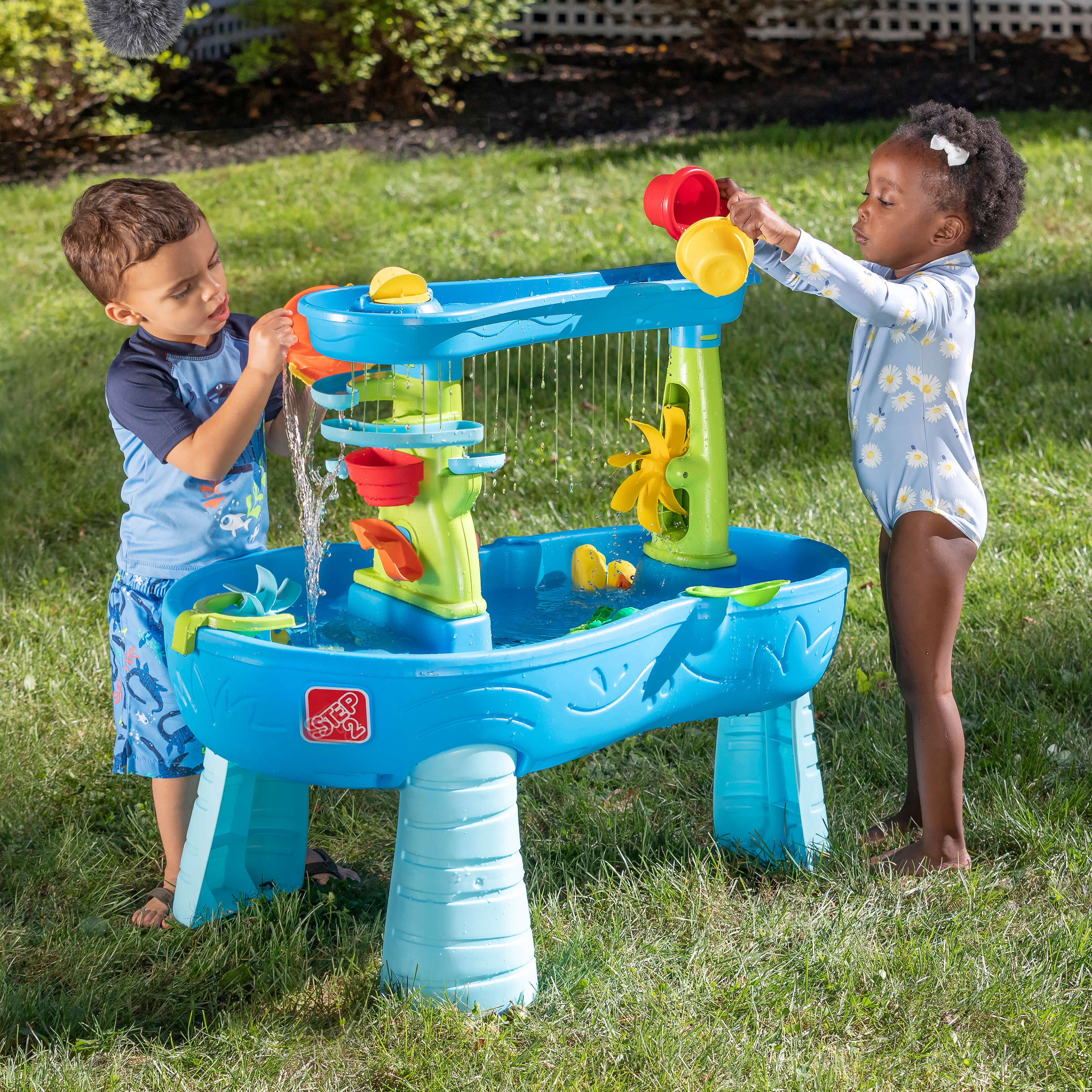 Step2 Double Showers Splash Water Table