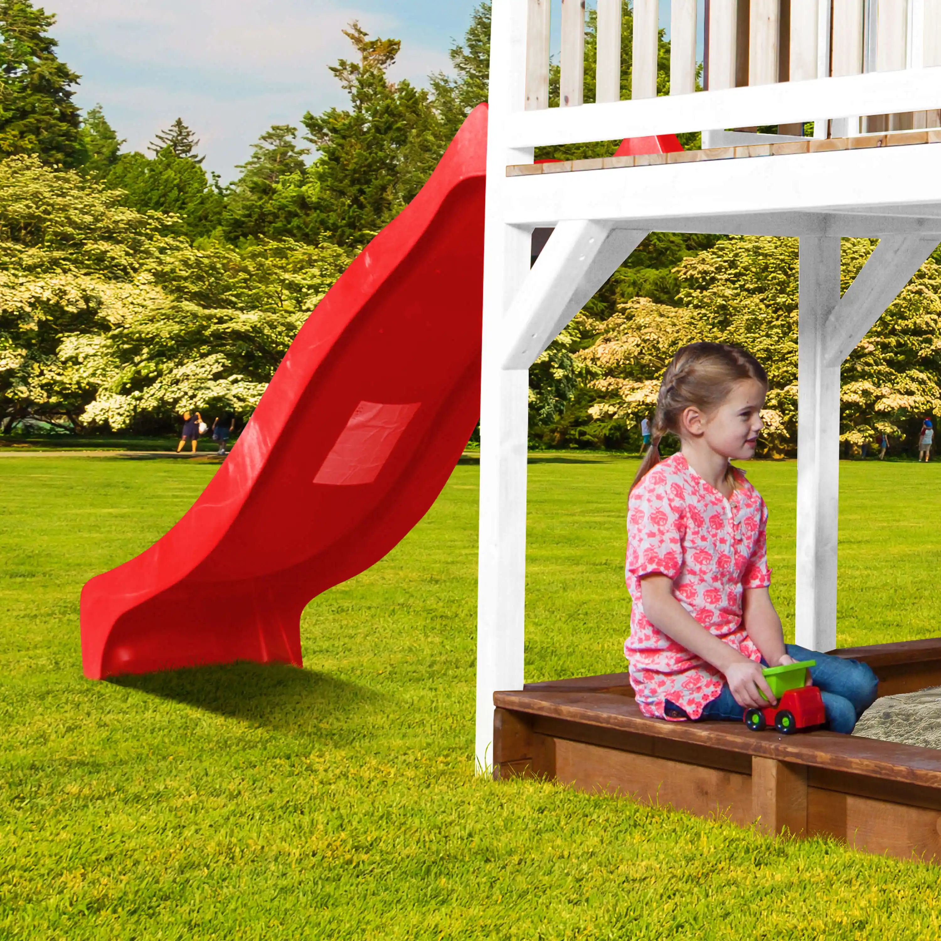 AXI Liam Playhouse with Roxy Nest Swing Set Brown/White - Red Slide