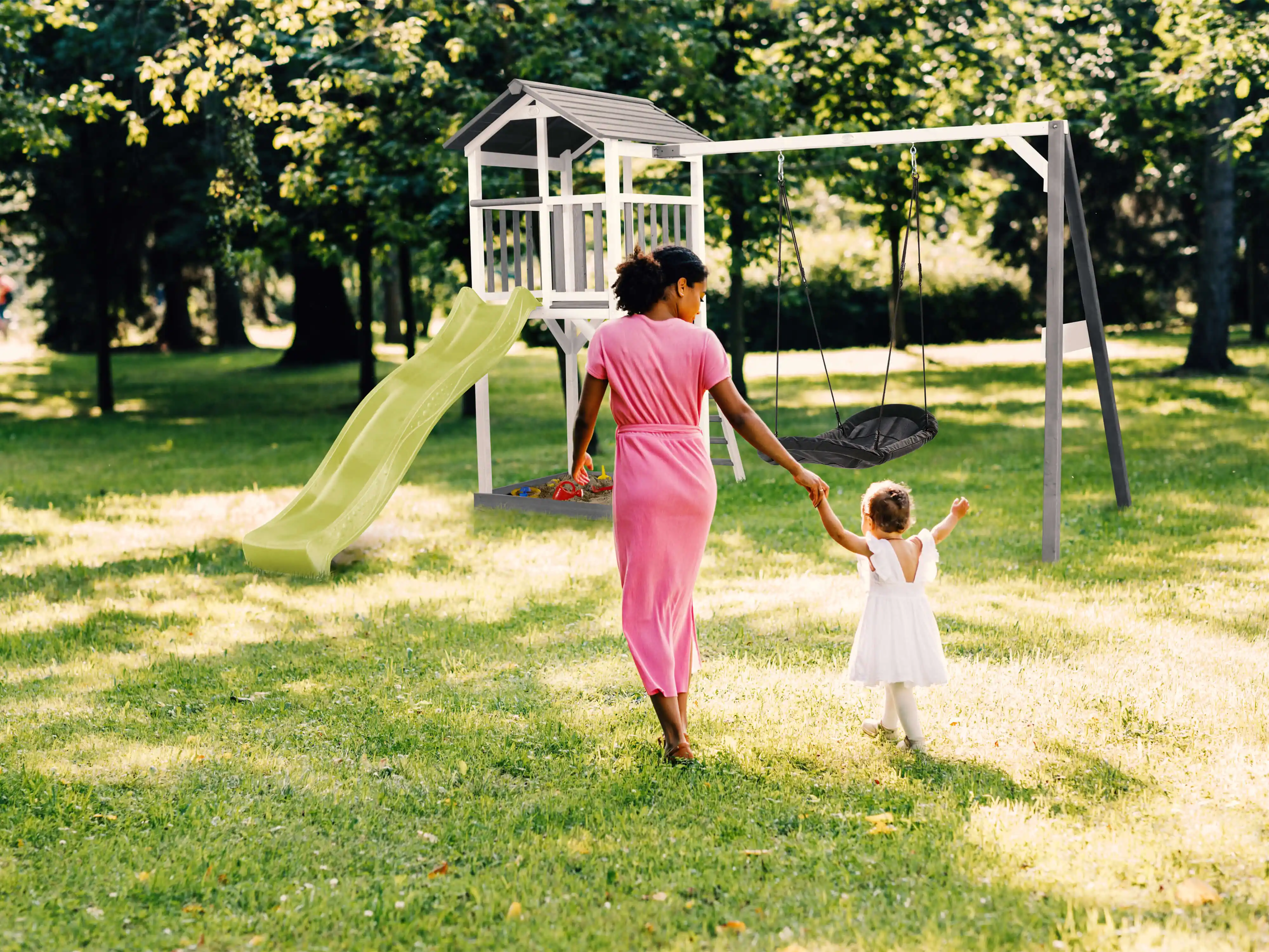 AXI Beach Tower with Roxy Nest Swing Set Grey/White - Lime Green Slide