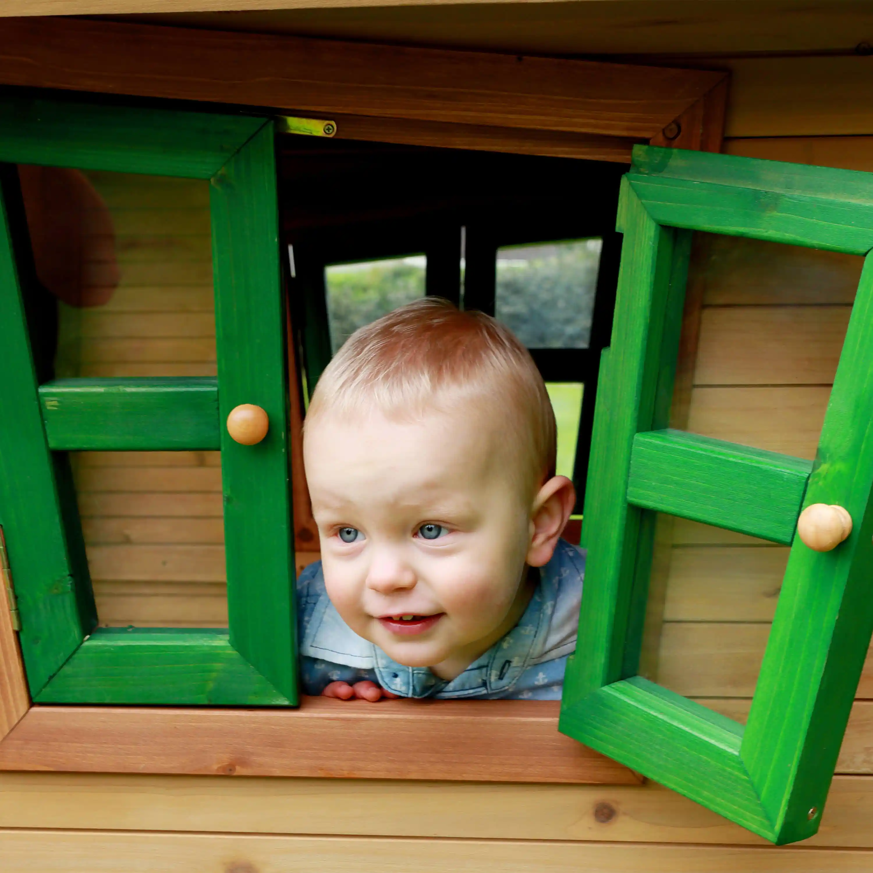 AXI Robin Playhouse Brown/Green - White Slide