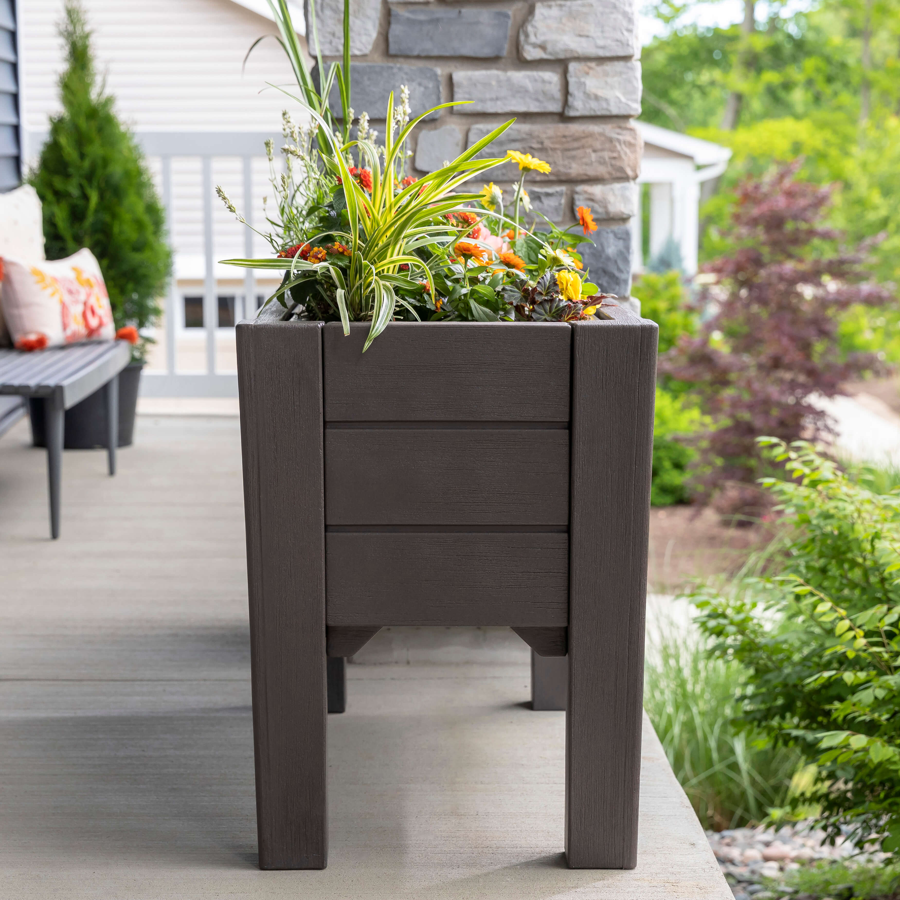 Step2 Lakewood Raised Planter Box - Dark Cedar