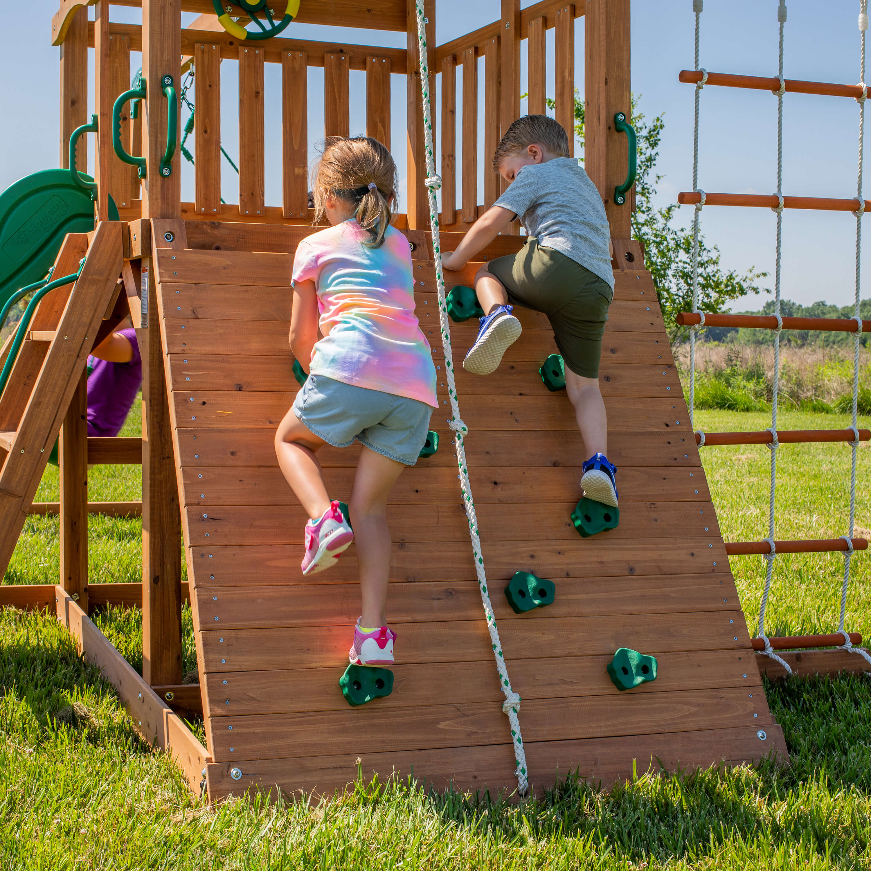 Backyard Discovery Grayson Peak Climbing Frame