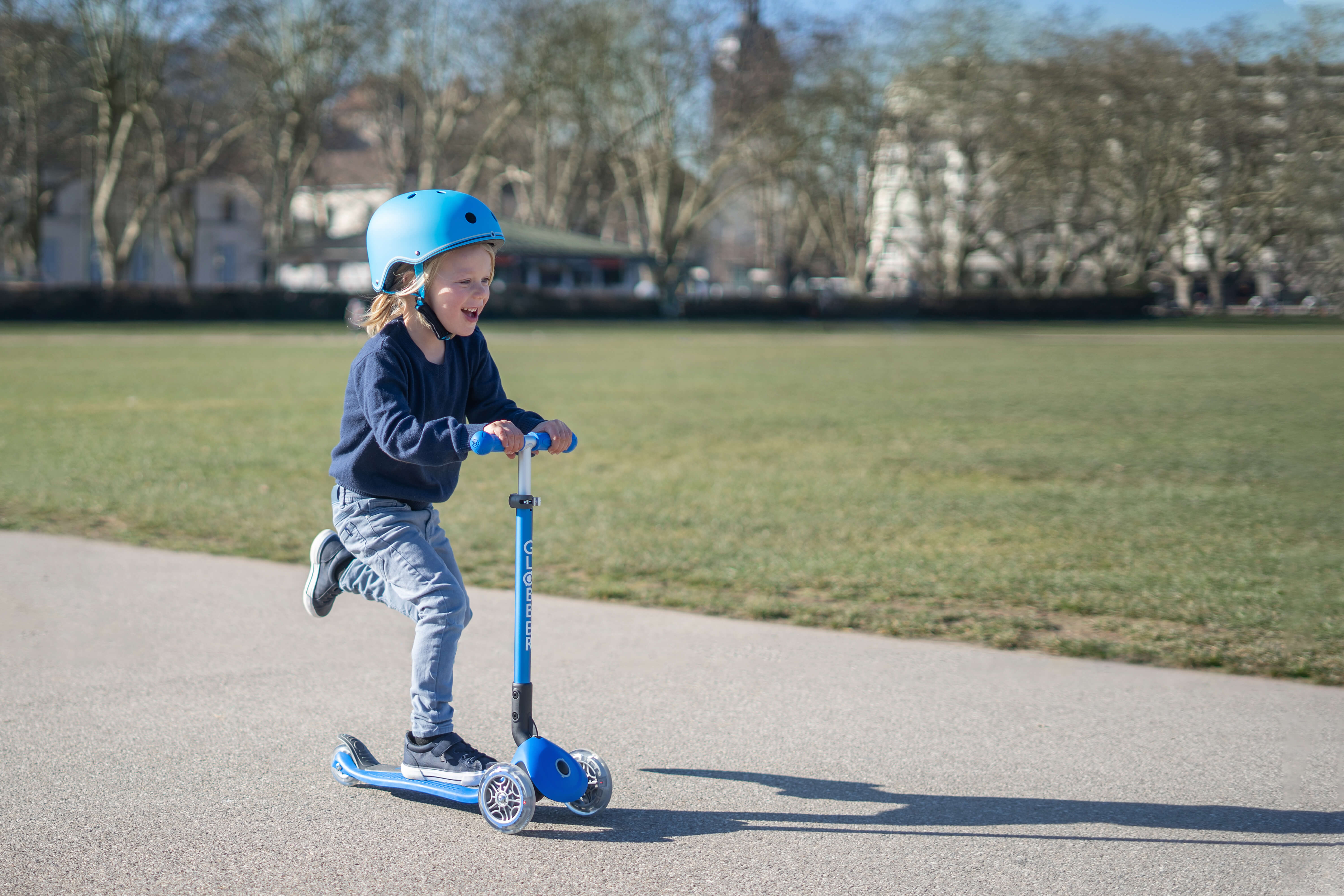 Globber Primo Foldable Lights Scooter - Blue